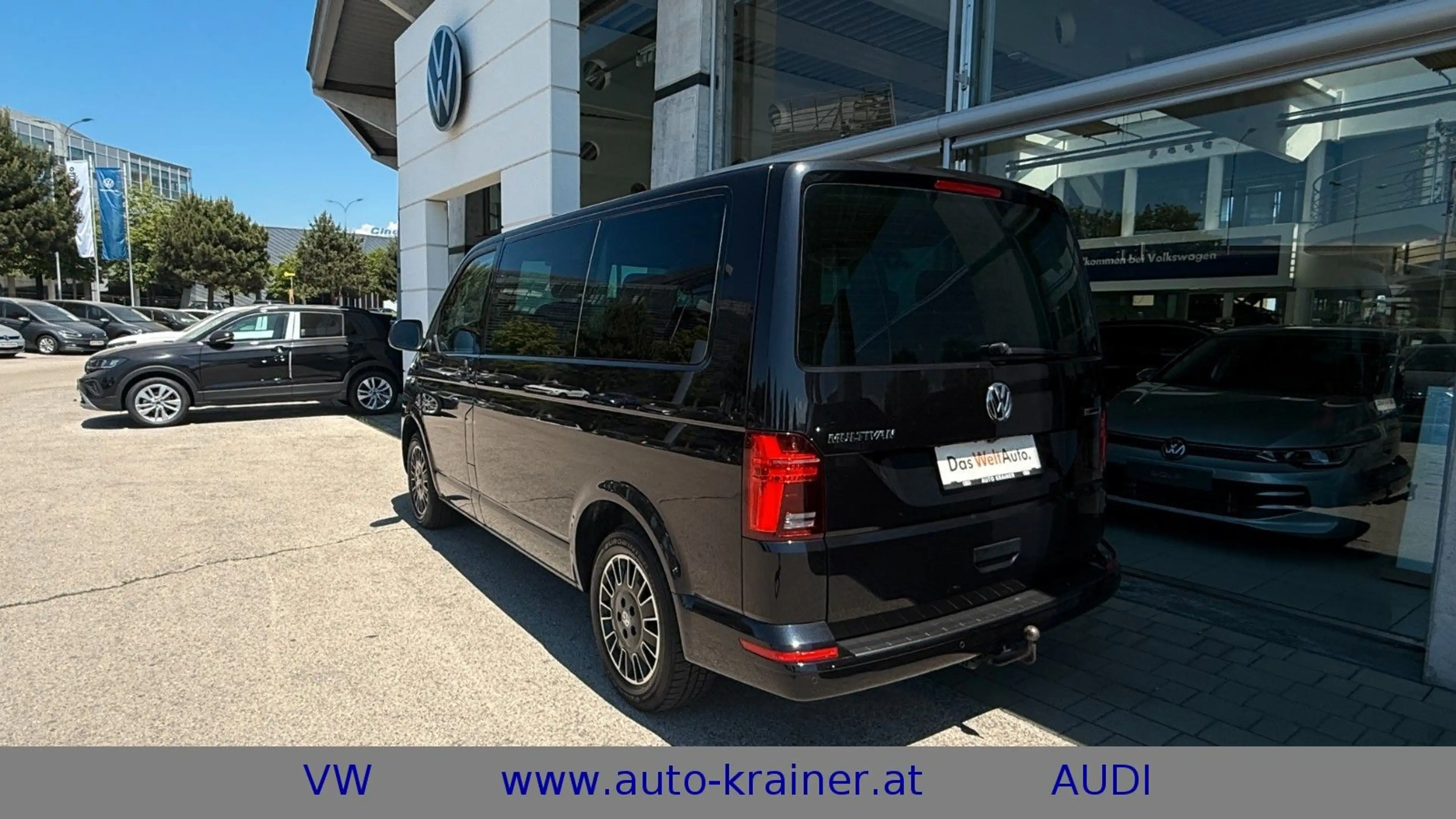 Volkswagen T6.1 Multivan Trendline TDI DSG 4MOTION — photo 3