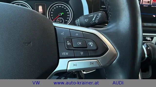 Volkswagen T6.1 Multivan Trendline TDI DSG 4MOTION Ansicht 11