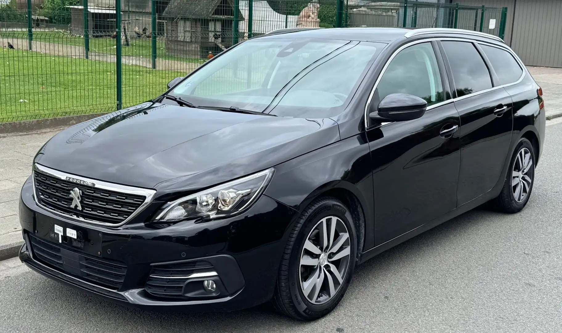 Peugeot 308 SW PureTech 130 Stop & Start GEKEURD VOOR VERKOOP Negro - 1
