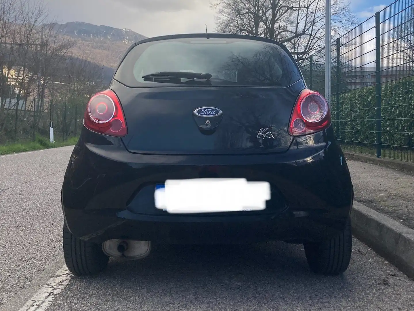 Ford Ka/Ka+ Ka+ 70cv Benzina + GPL Nero - 2