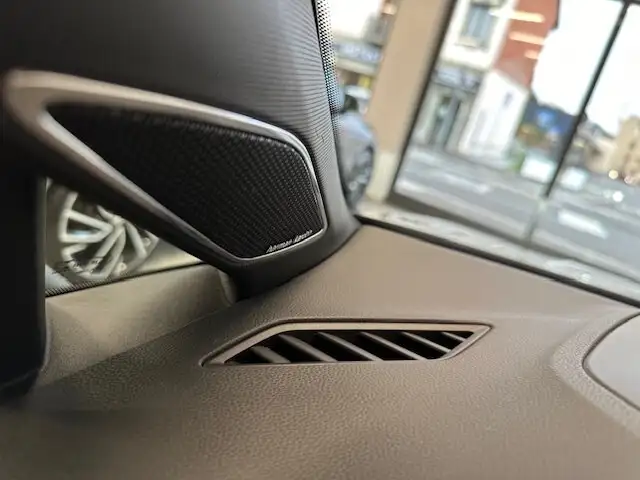 Volkswagen Golf view 15