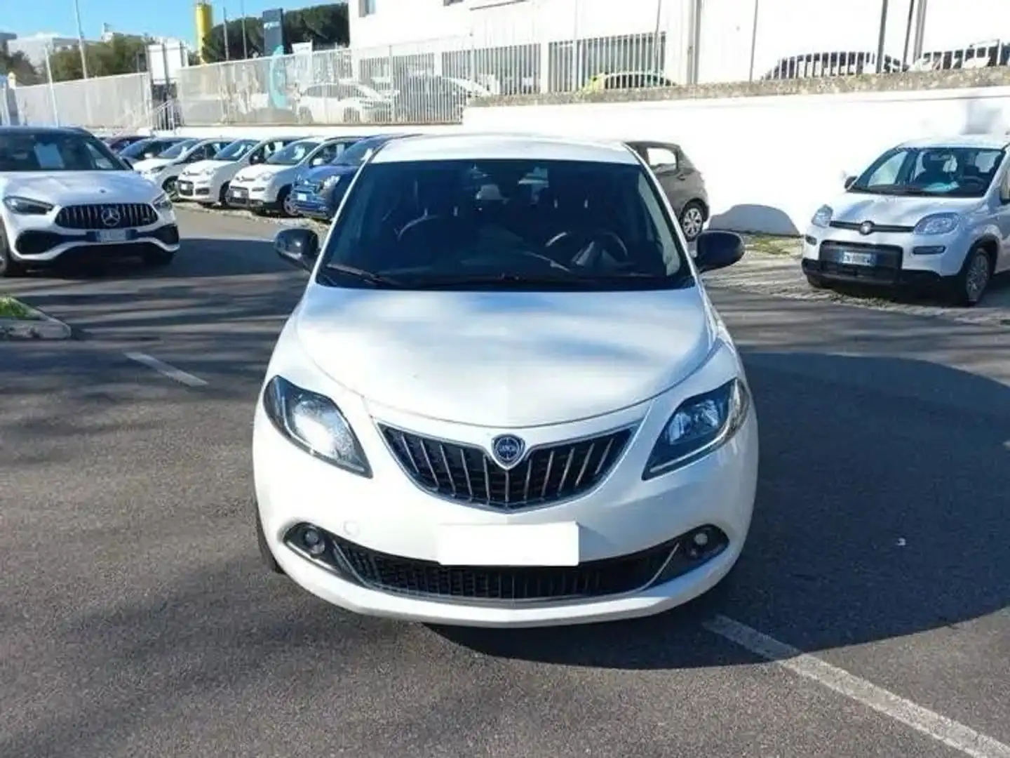 Lancia Ypsilon 1.0 firefly hybrid Gold s Bianco - 2