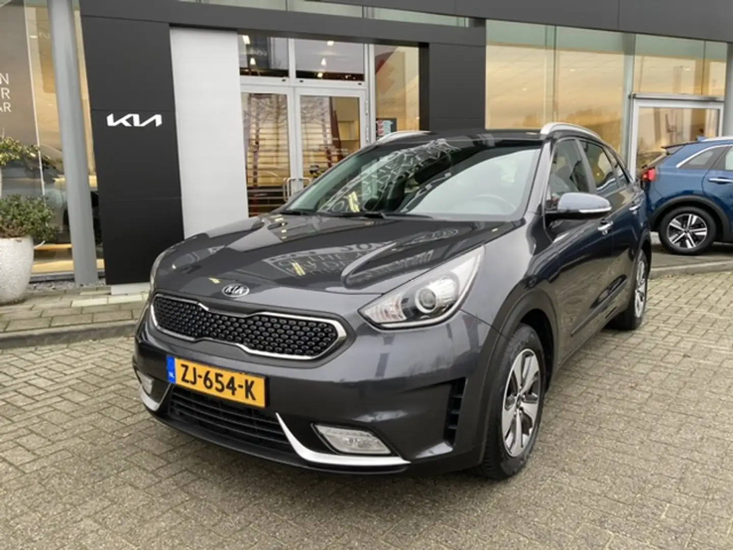 Kia Niro 1.6 GDi Hybrid DynamicLine Trekhaak info Roel 0492 Grijs - 2