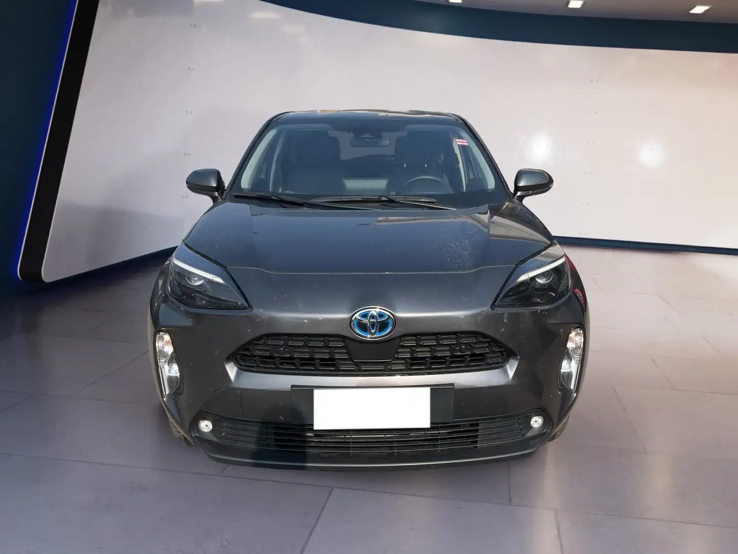 Toyota Yaris Cross 1.5h Business fwd 116cv e-cvt Grigio - 2