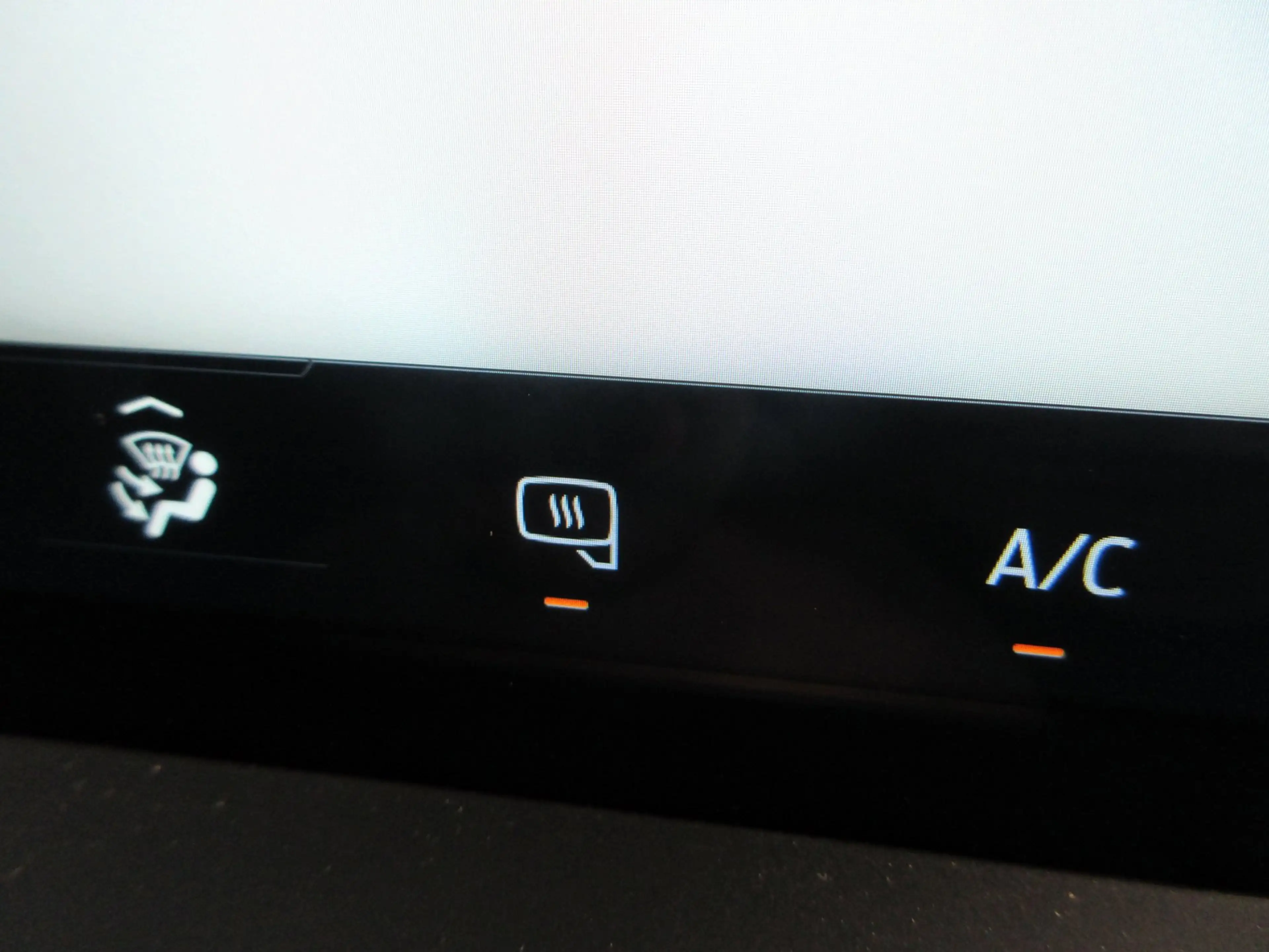 Ford E-Transit Cust. 340 L2H1 Limited 71 kWh 218 pk carplay camer — photo 14