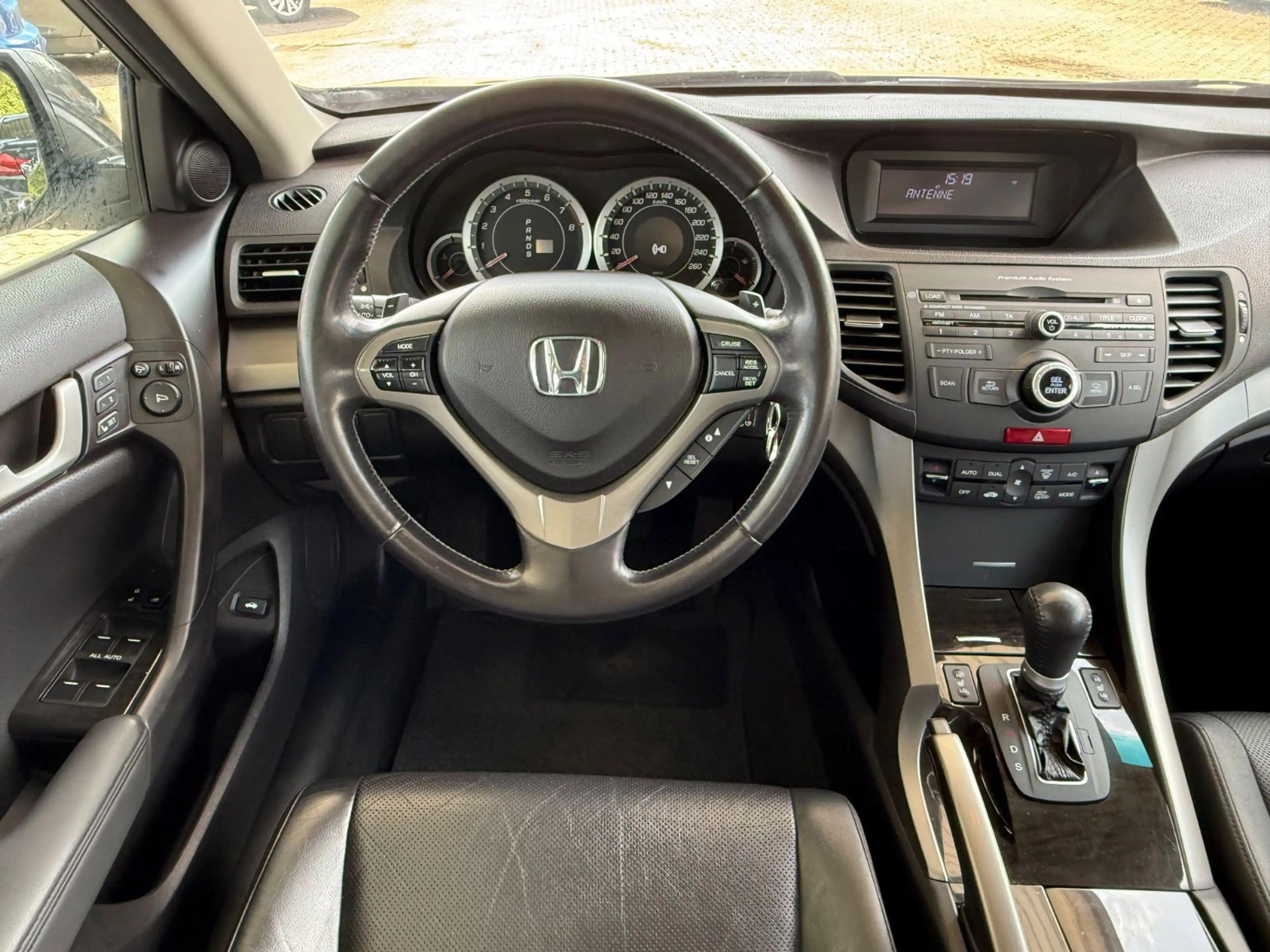 Honda Accord Lim. Executive Aut. Leder — photo 14