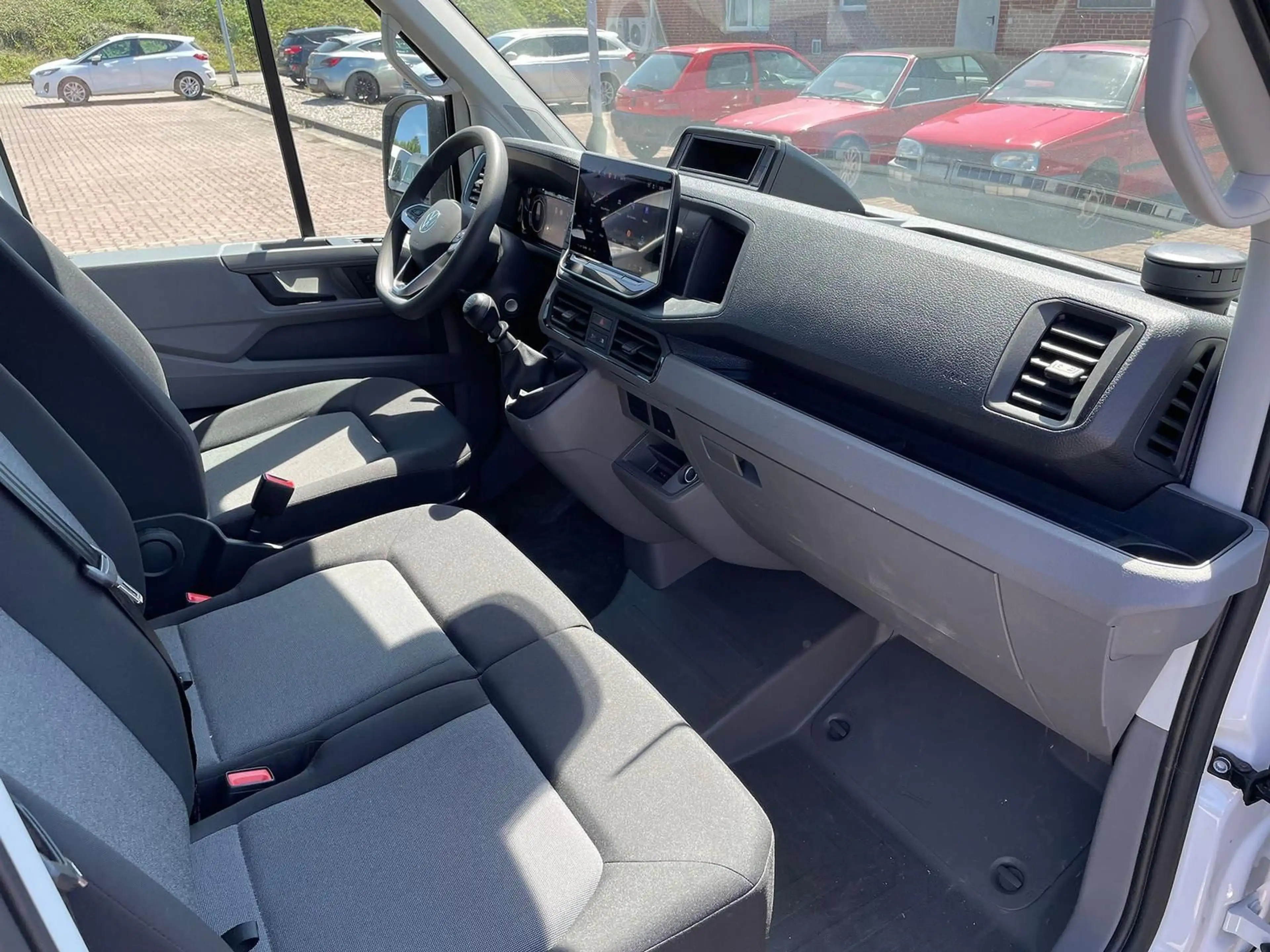 Volkswagen Crafter Kasten 35 L3H3 NAV AHK oh.Schäden 5J.Gar — photo 14
