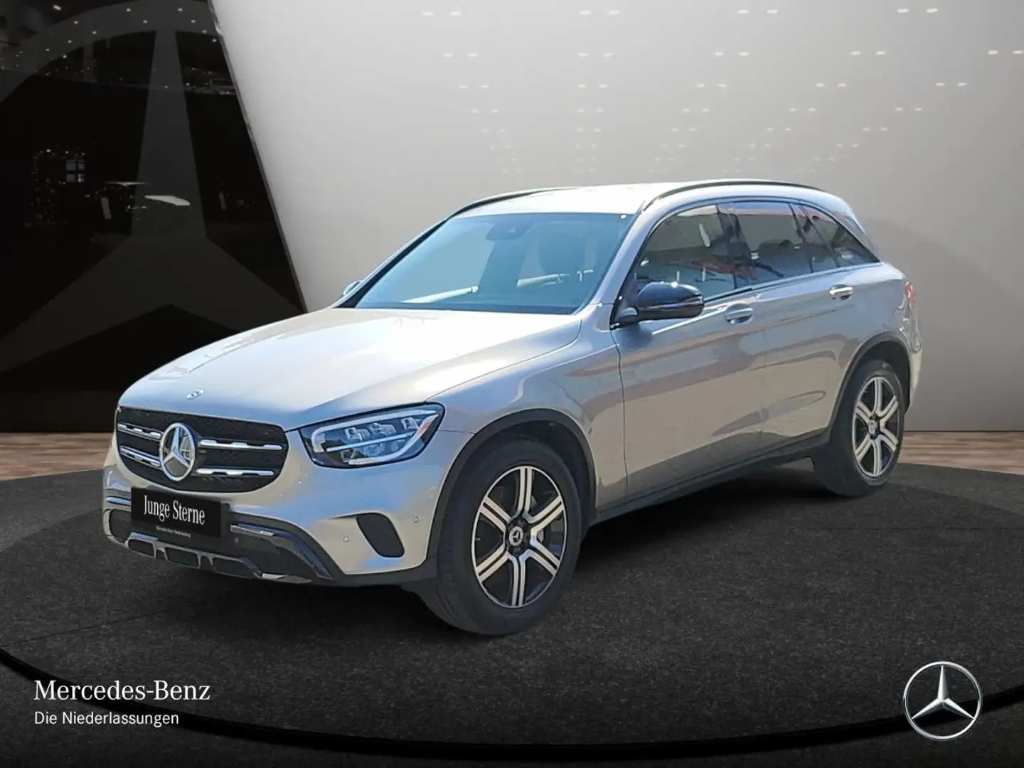 Mercedes-Benz GLC 400 d 4M NIGHT+LED+KAMERA+SITZKLIMA+KEYLESS+9G Argintiu - 2