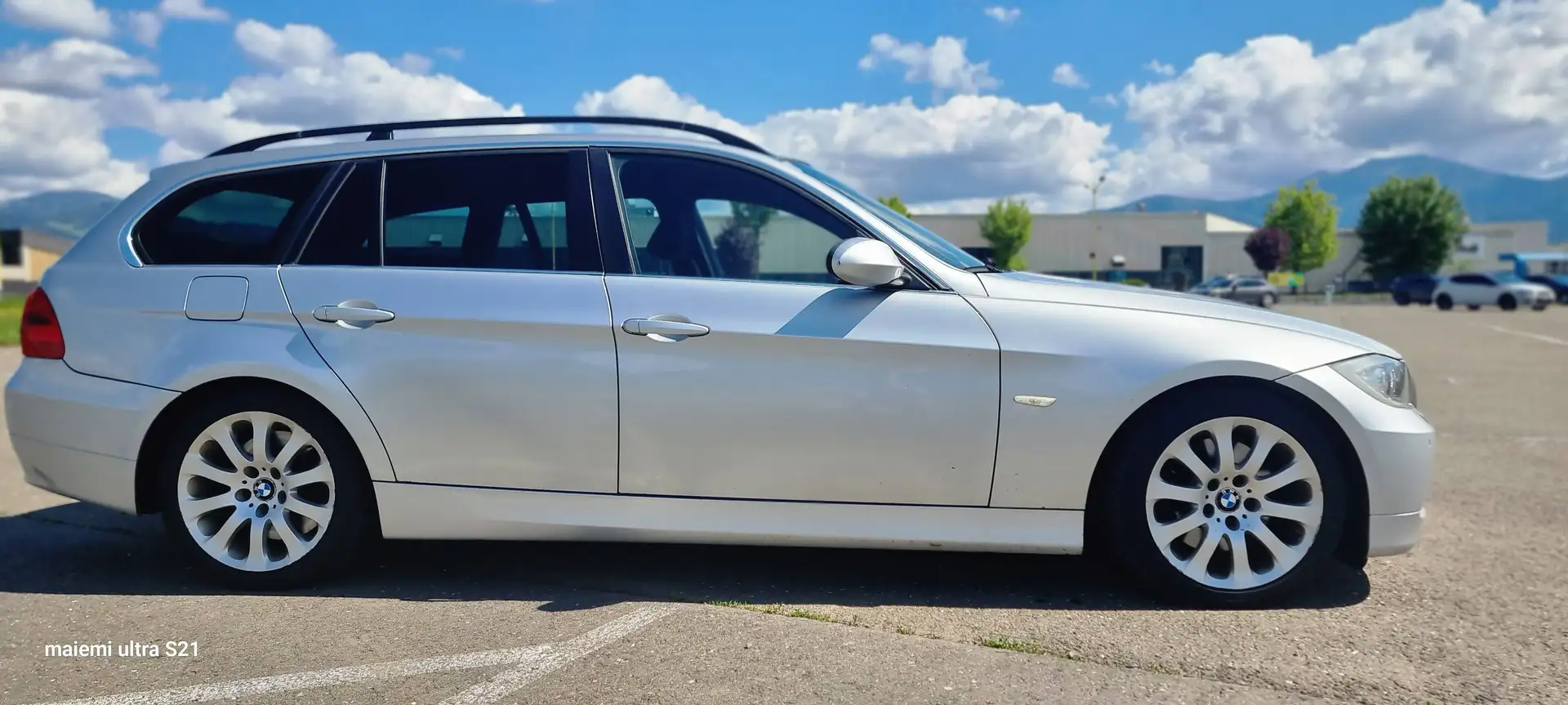 BMW 325 325tds touring Aut. Silber - 1