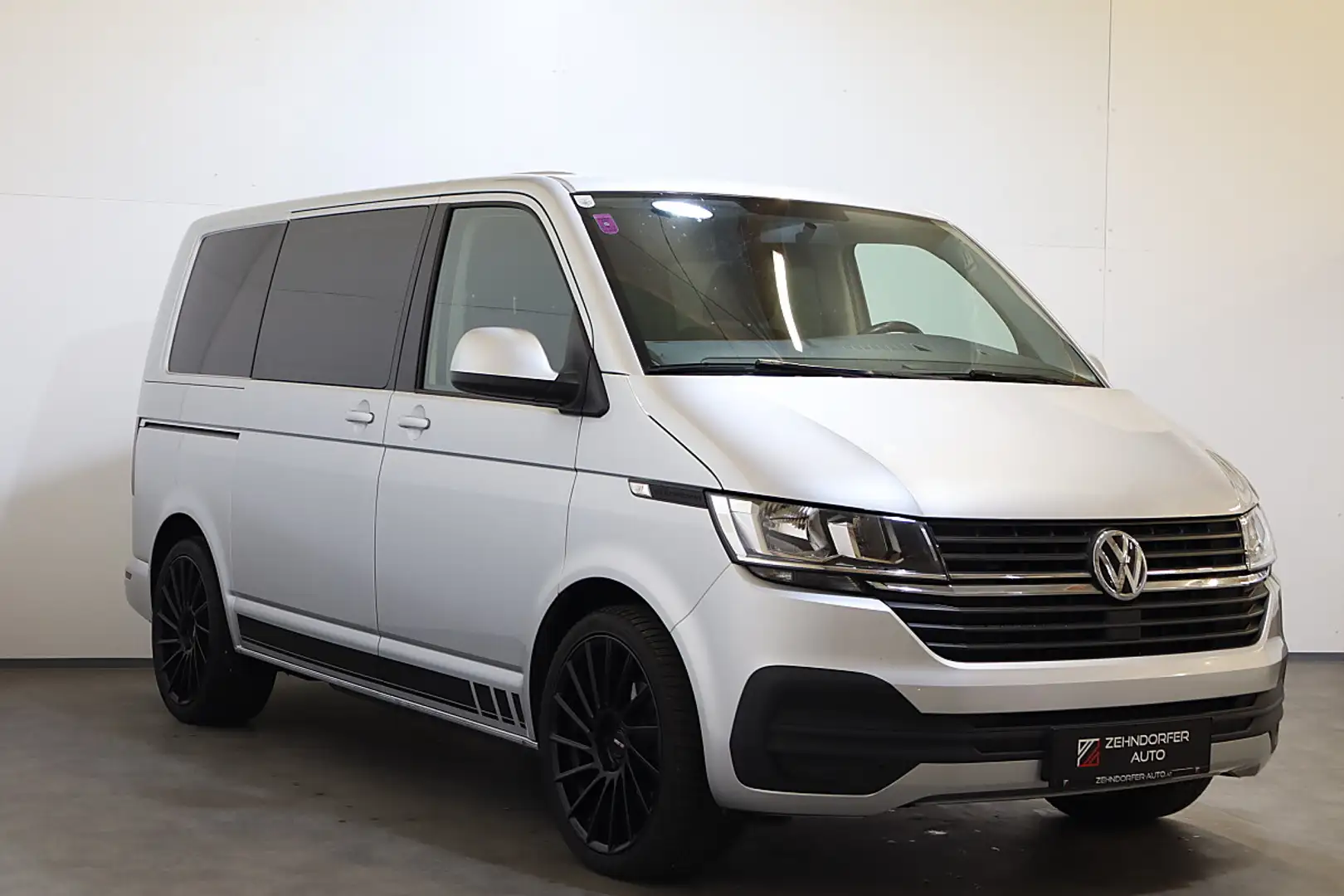 Volkswagen T6.1 Kombi T6.1 2.0 TDI Kombi|20 Zoll|6-Sitzer|MFL Silber - 2
