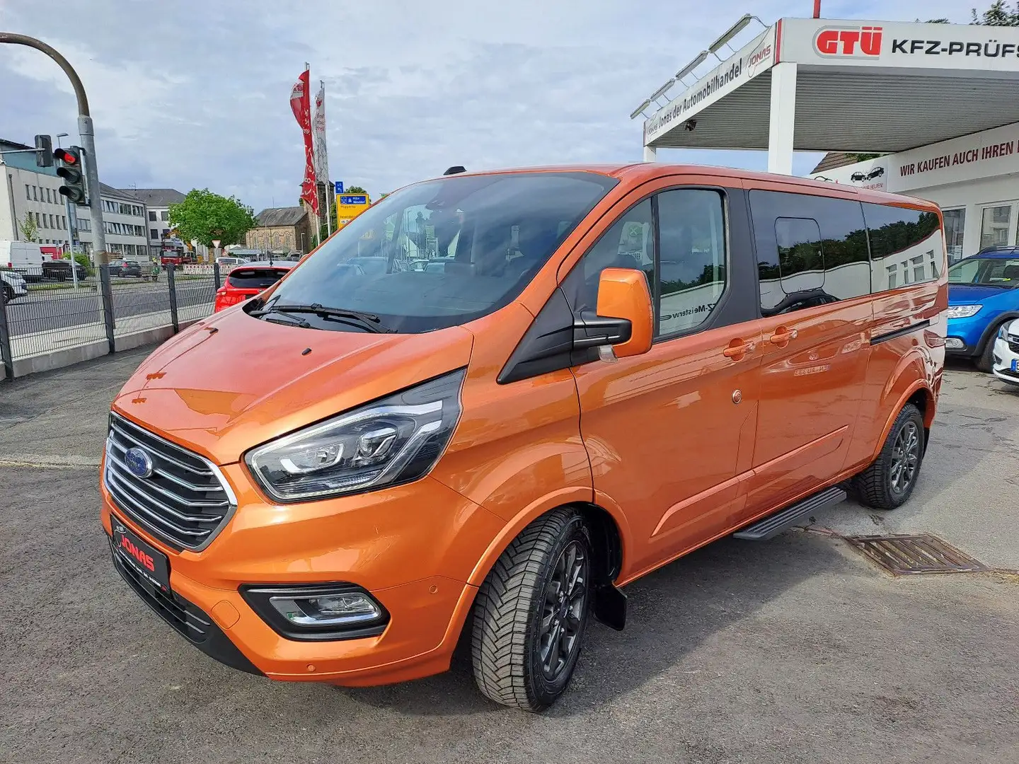 Ford Transit Tourneo Custom Kombi 320 L2 Titanium *Standhzg* Orange - 1
