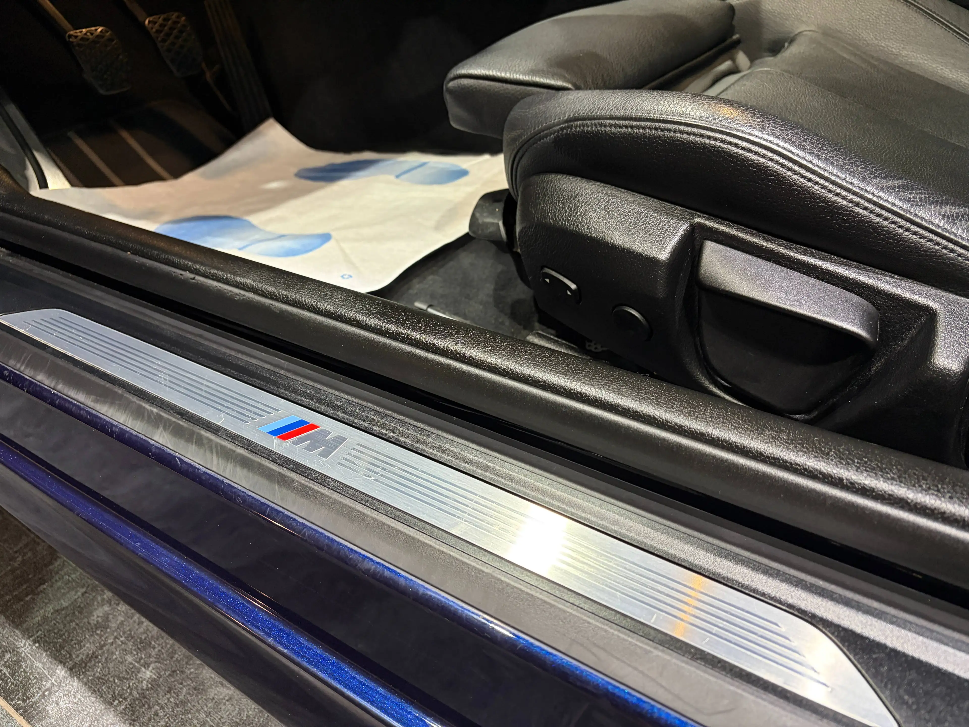 BMW 430 i Coupé *PACK M*CRUISE*CAPTEUR AV+AR*LED AMBIANCE*GARANTIE* — photo 9