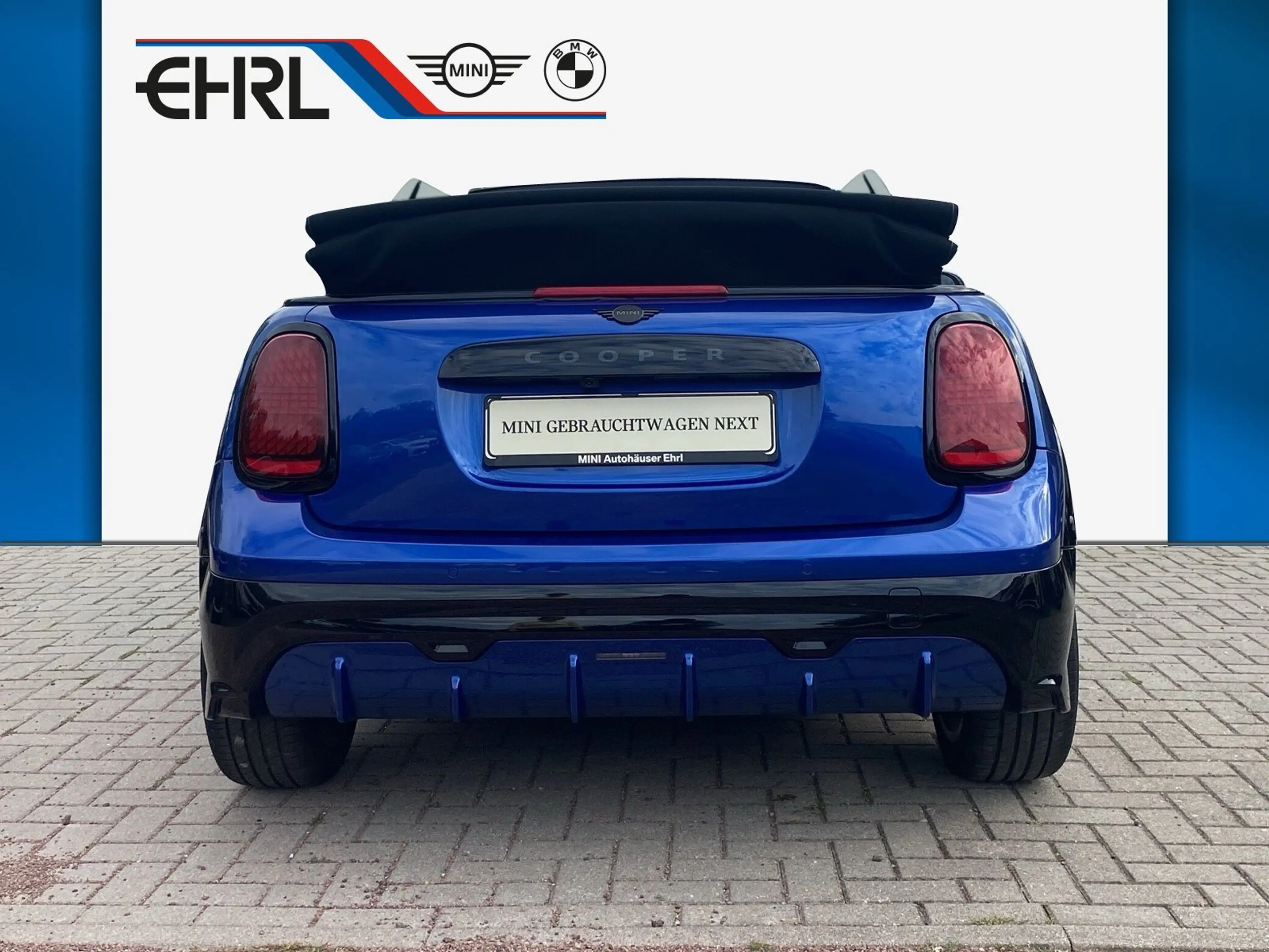 MINI Cooper C Cabrio Cooper C JCW Trim HUD HK HiFi Paket M Kamera Navi — photo 6
