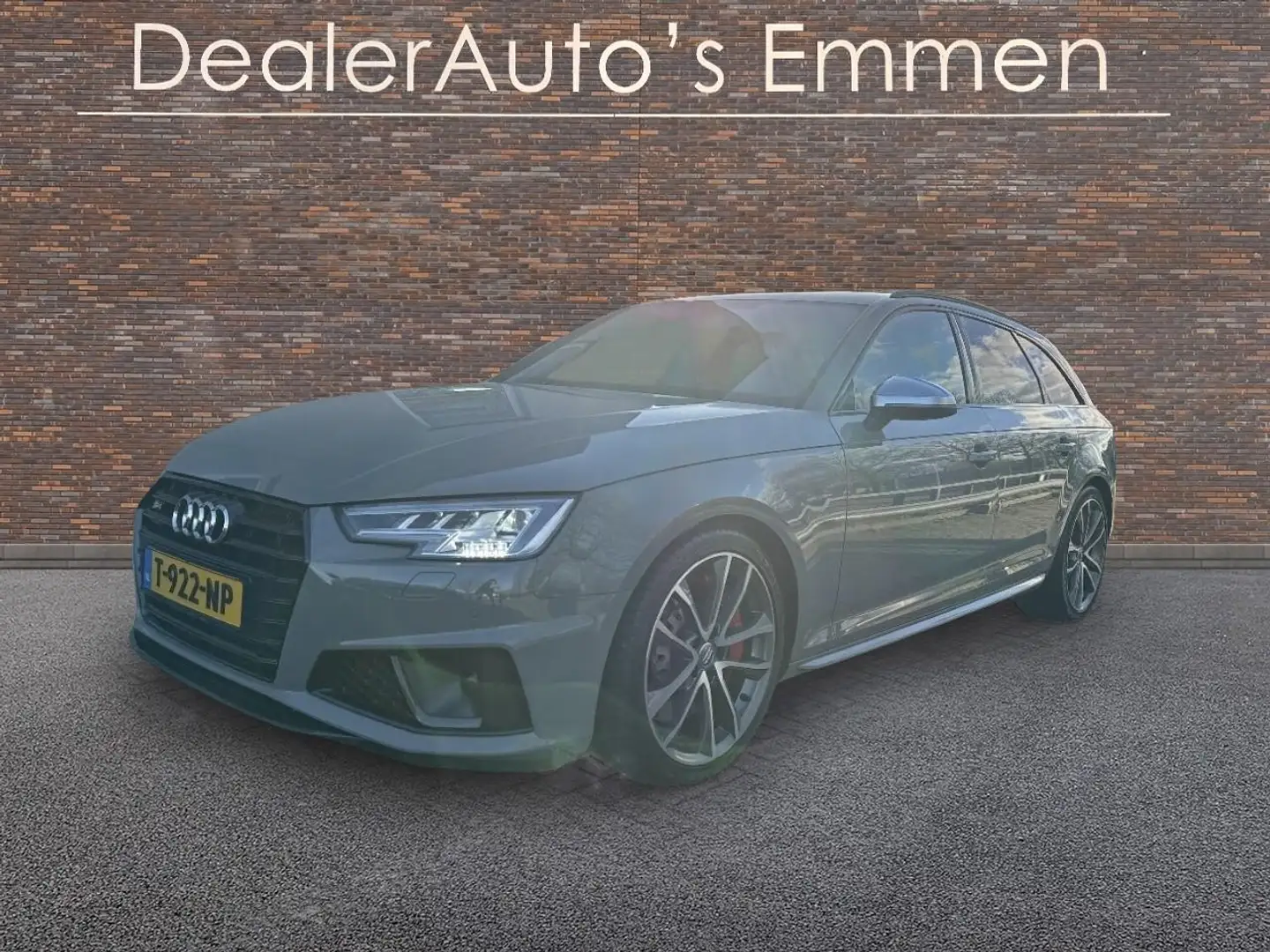 Audi A4 Avant 3.0 TDI S4 quattro Grijs - 2