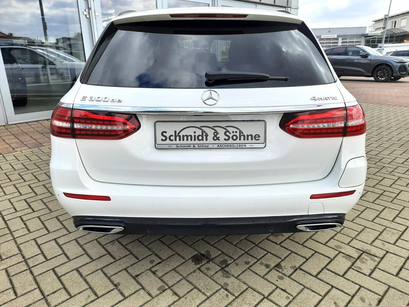 Mercedes-Benz E 300 T-Modell 4Matic Avantgarde DACH, AHK, TOTW Klima — photo 8
