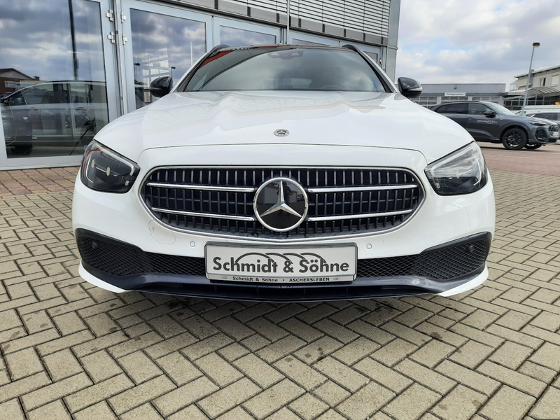 Mercedes-Benz E 300 T-Modell 4Matic Avantgarde DACH, AHK, TOTW Klima — photo 2