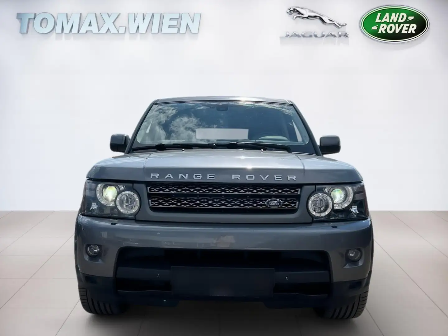 Land Rover Range Rover Sport 3,0 TdV6 HSE DPF Grau - 2