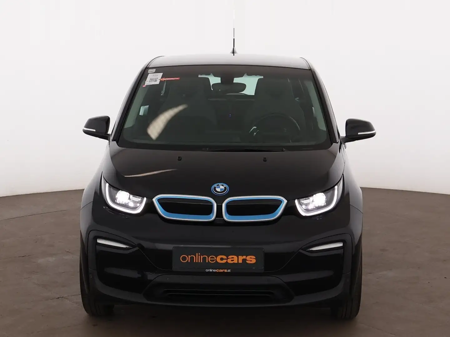 BMW i3 42kWh Aut LED WAERMEPUMPE NAVI SITZHZG R-CAM Schwarz - 2