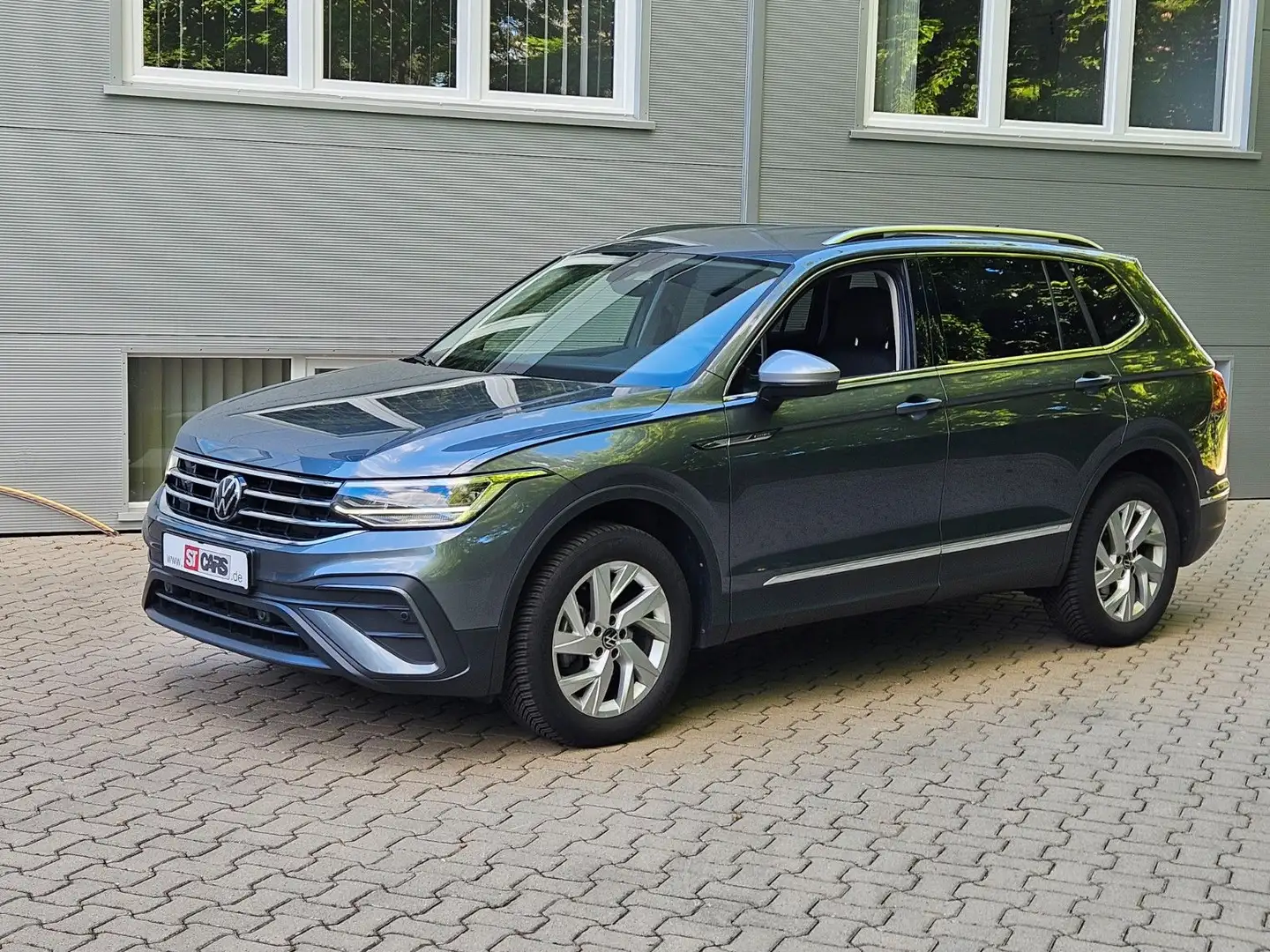 Volkswagen Tiguan Allspace Life 1.5 TSi DSG  ACC AHK 7 SITZ Gris - 2