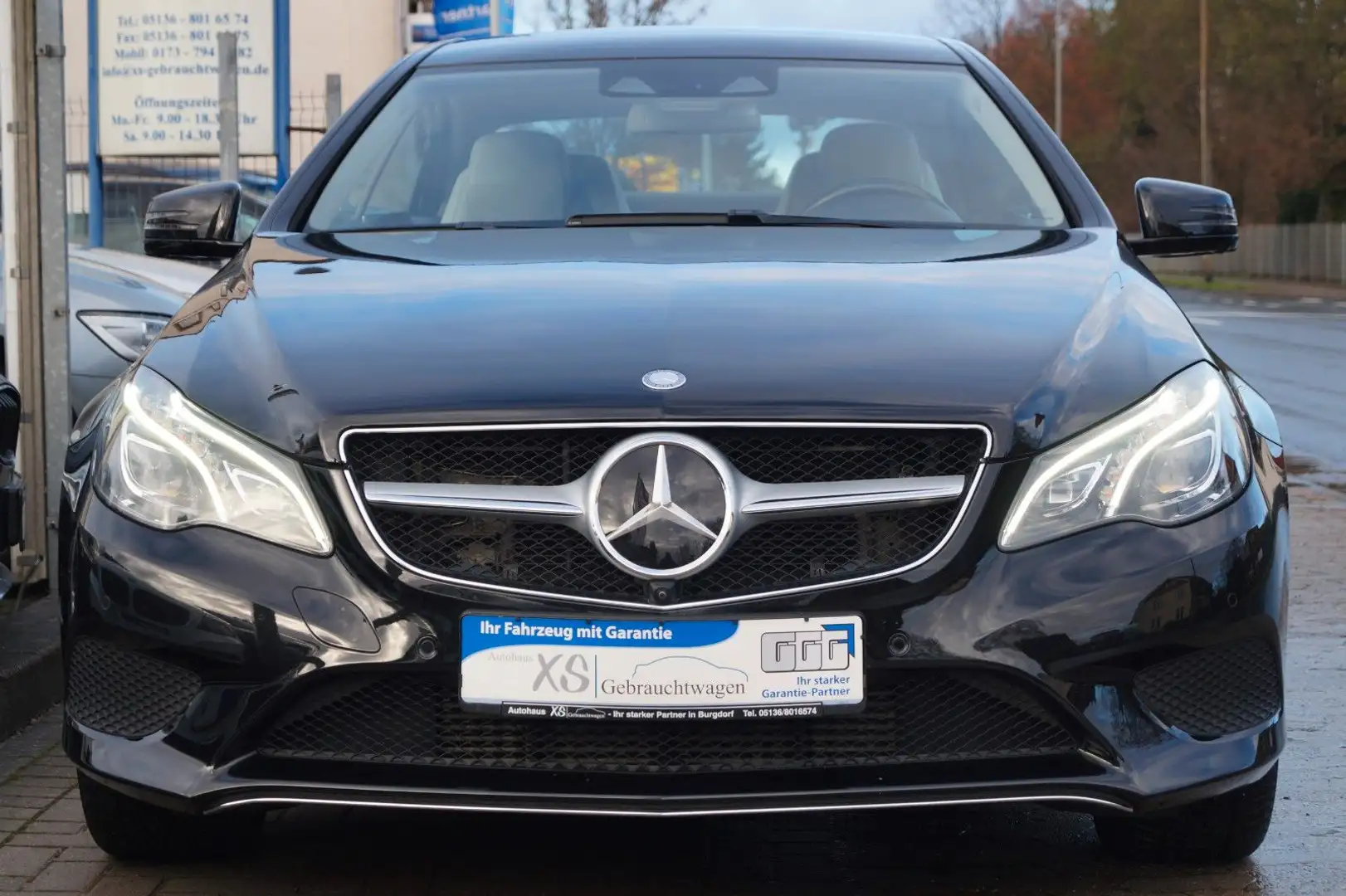 Mercedes-Benz E 350 d Coupe BlueTEC 7G-Tronic aus 2.Hand! LED Fekete - 2