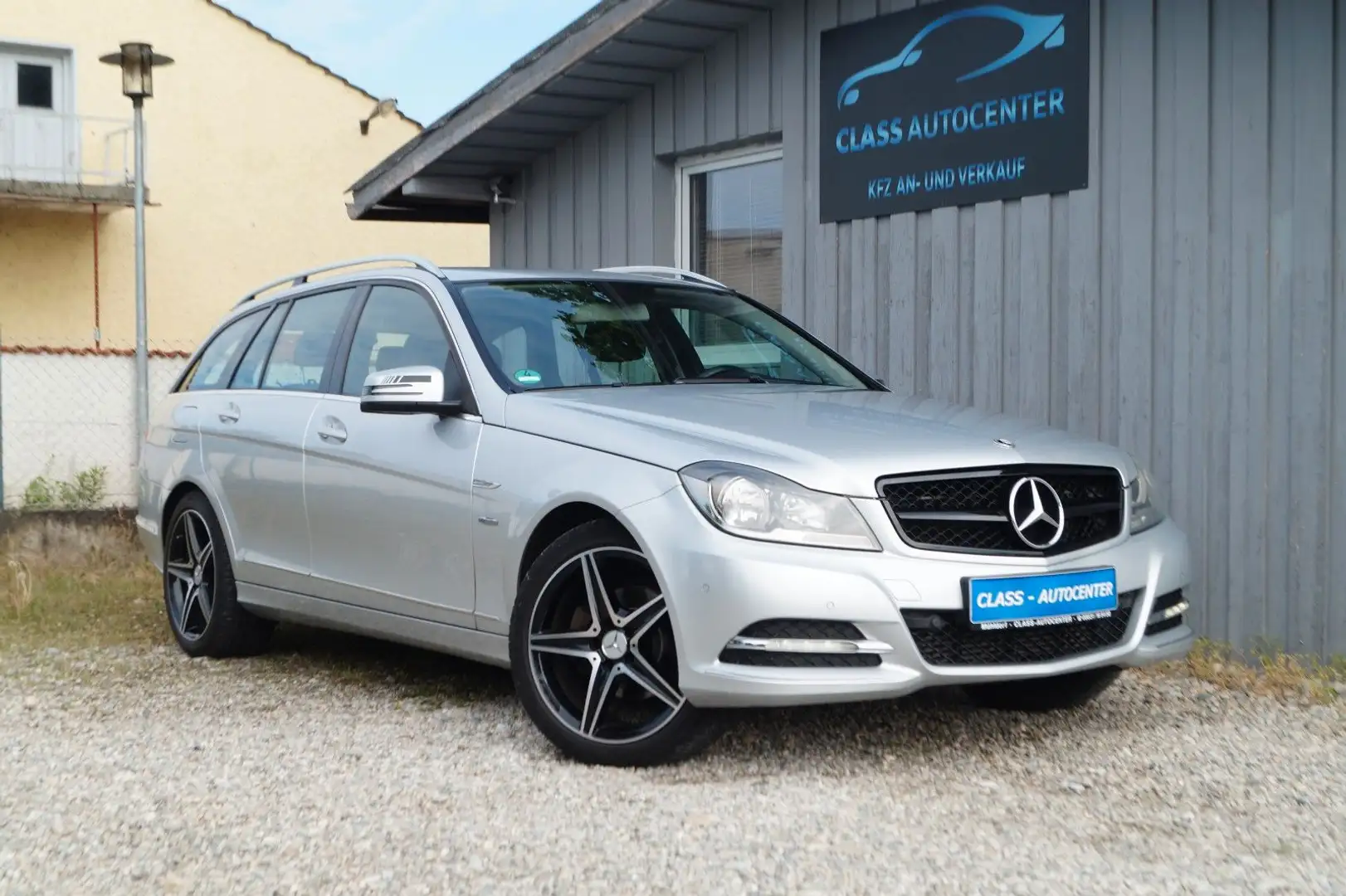 Mercedes-Benz C 200 T CGI BlueEfficiency|Navi|TÜV 02/27|18"AMG Silber - 1
