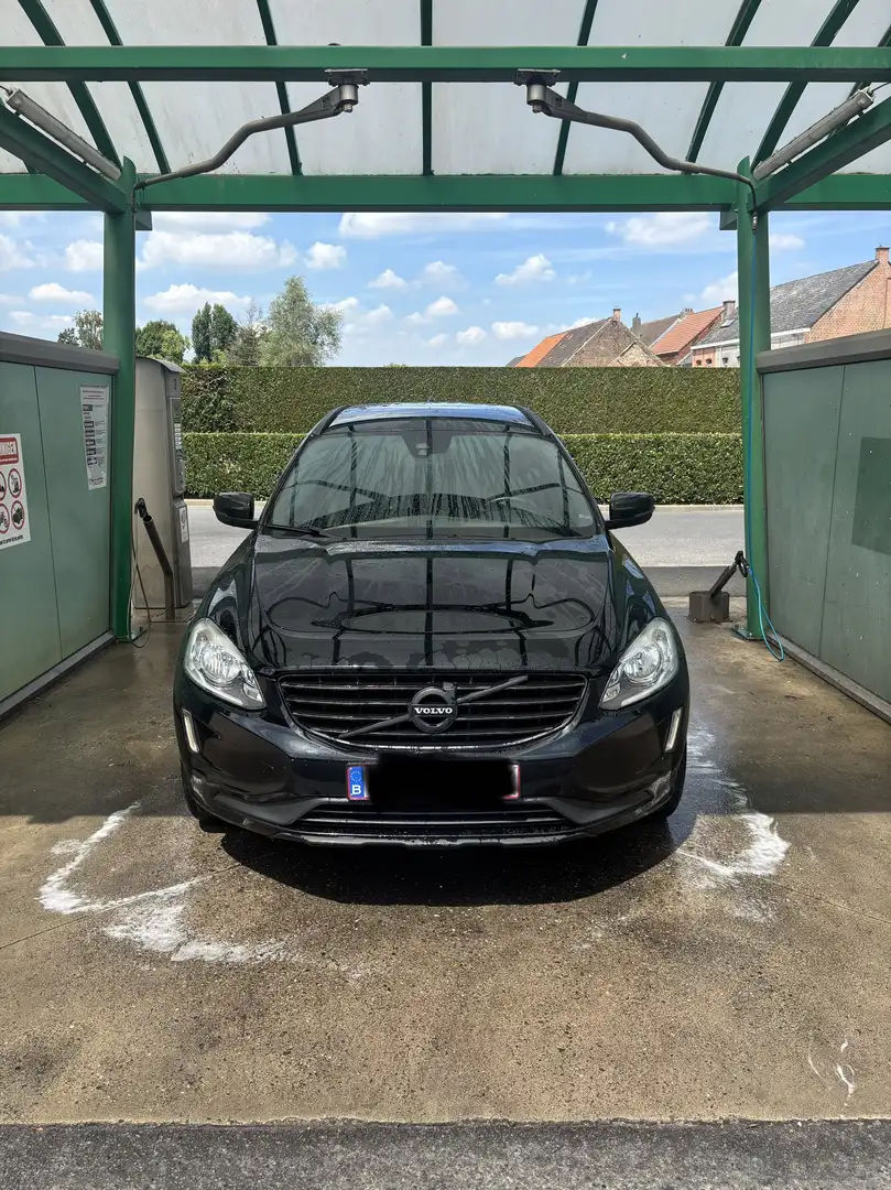 Volvo XC60 D4 Geartronic Momentum - 1