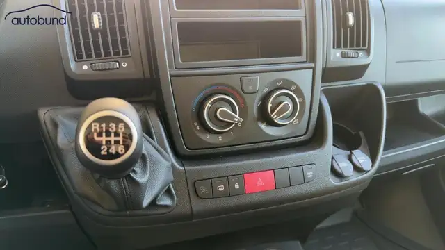 Peugeot Peugeot Boxer view 11