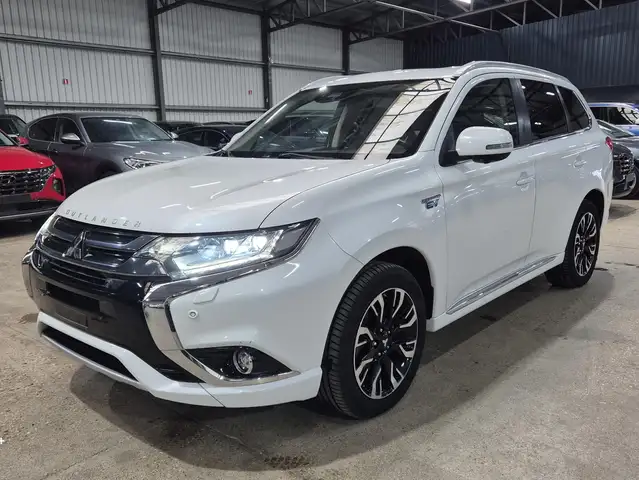Mitsubishi Outlander Outlander 2.0i 4WD Instyle Premium CVT
