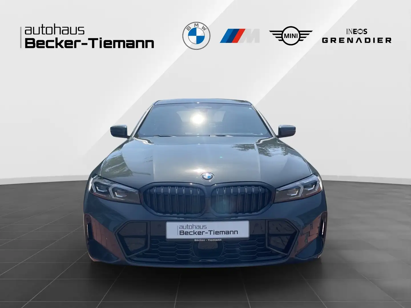 BMW 330 i Limousine MPaket Pro Adap.LED | Elek.Sitze | Kam Grau - 2