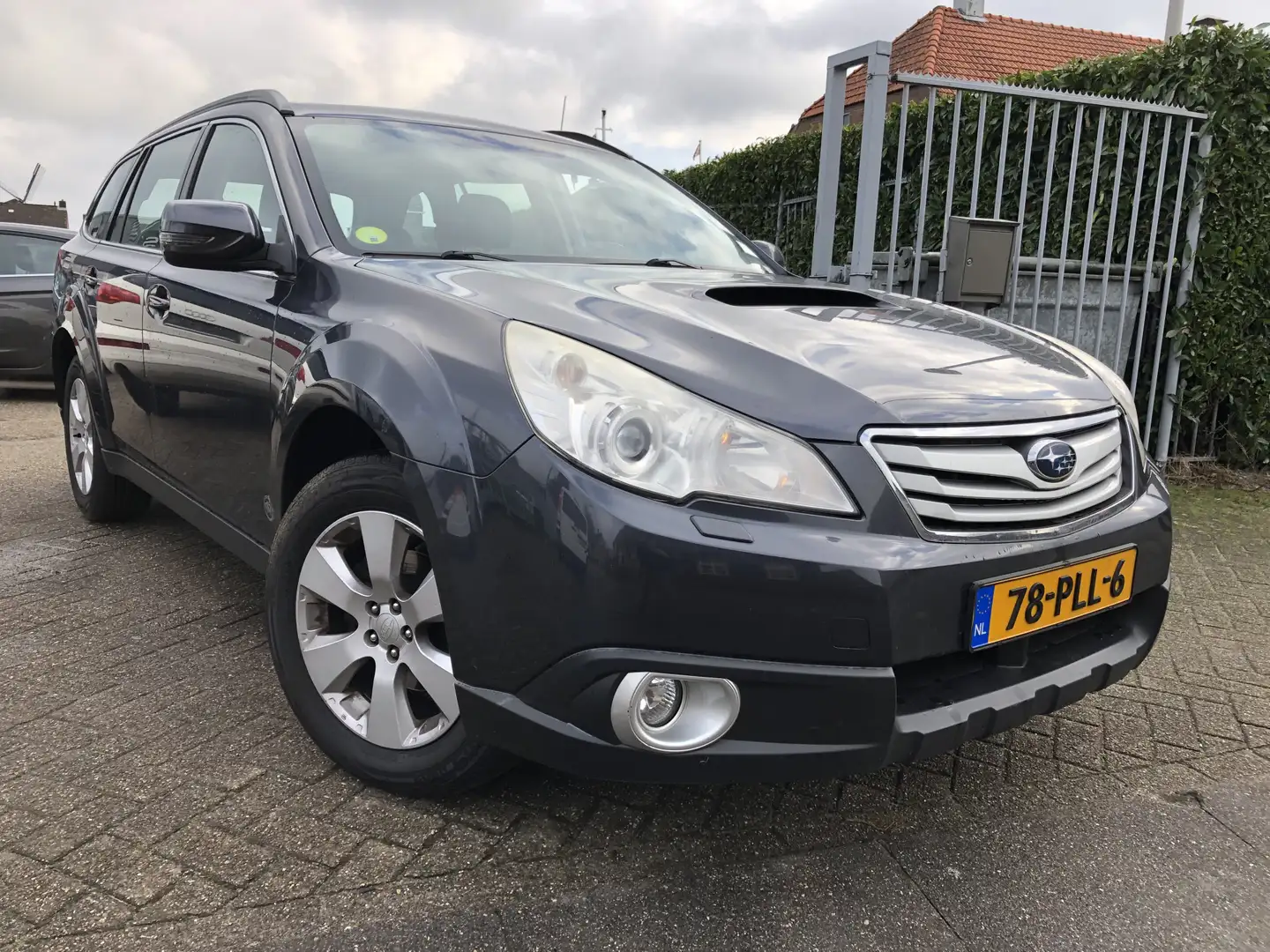 Subaru OUTBACK 2.0D 150pk AWD Executive Xenon/Trekhaak/Leer/Pano/ Сірий - 1