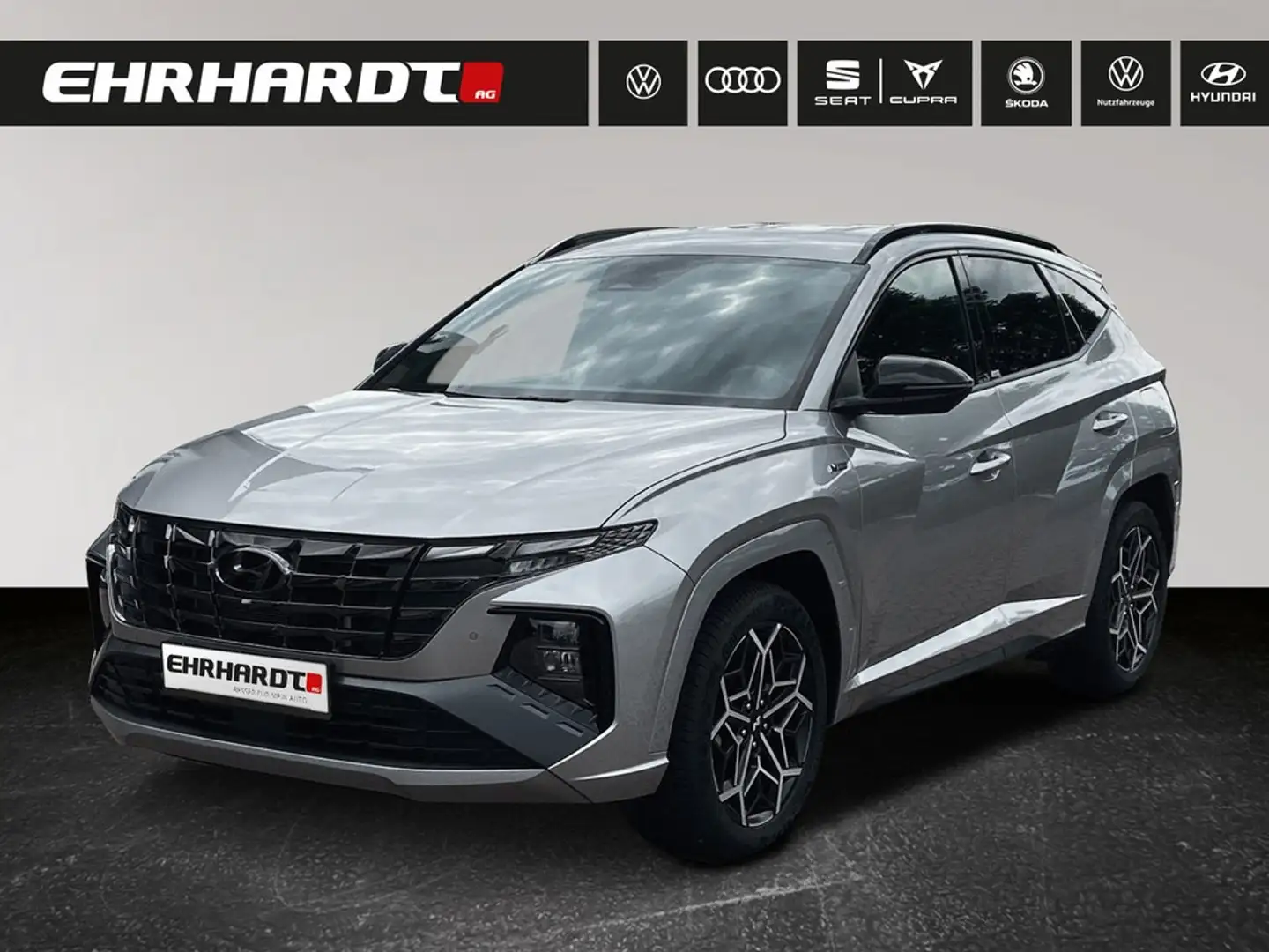 Hyundai TUCSON 1.6 CRDi 48V DCT 4WD N LINE LED*NAV*SHZ*ACC*PDC... Plateado - 1