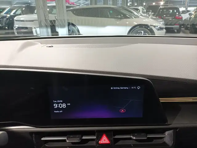 Kia E-Niro view 11