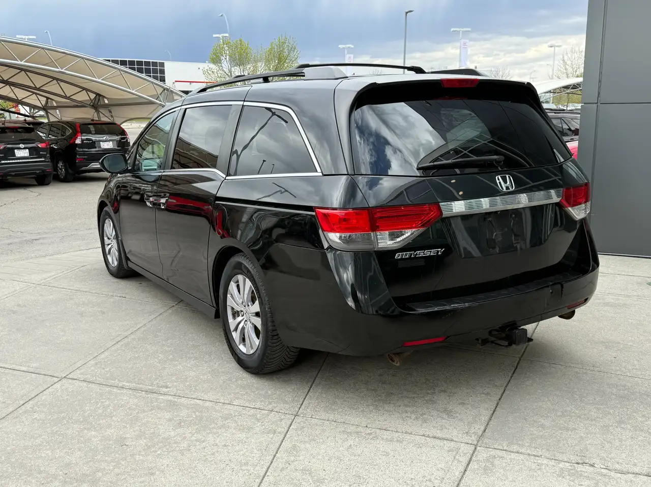 Honda Odyssey снимка Honda Odyssey