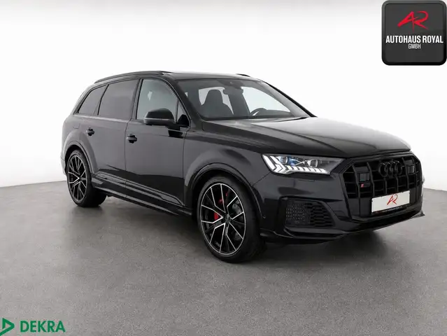 Audi SQ7 view 7