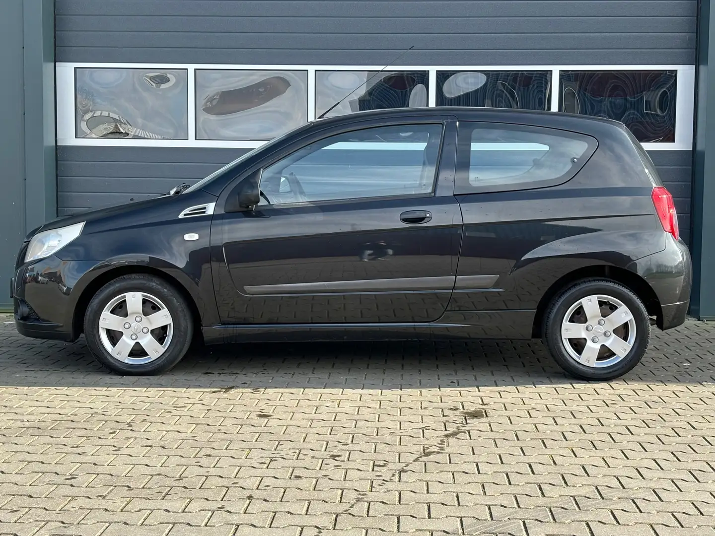 Chevrolet Aveo 1.2 16V L Zwart - 2