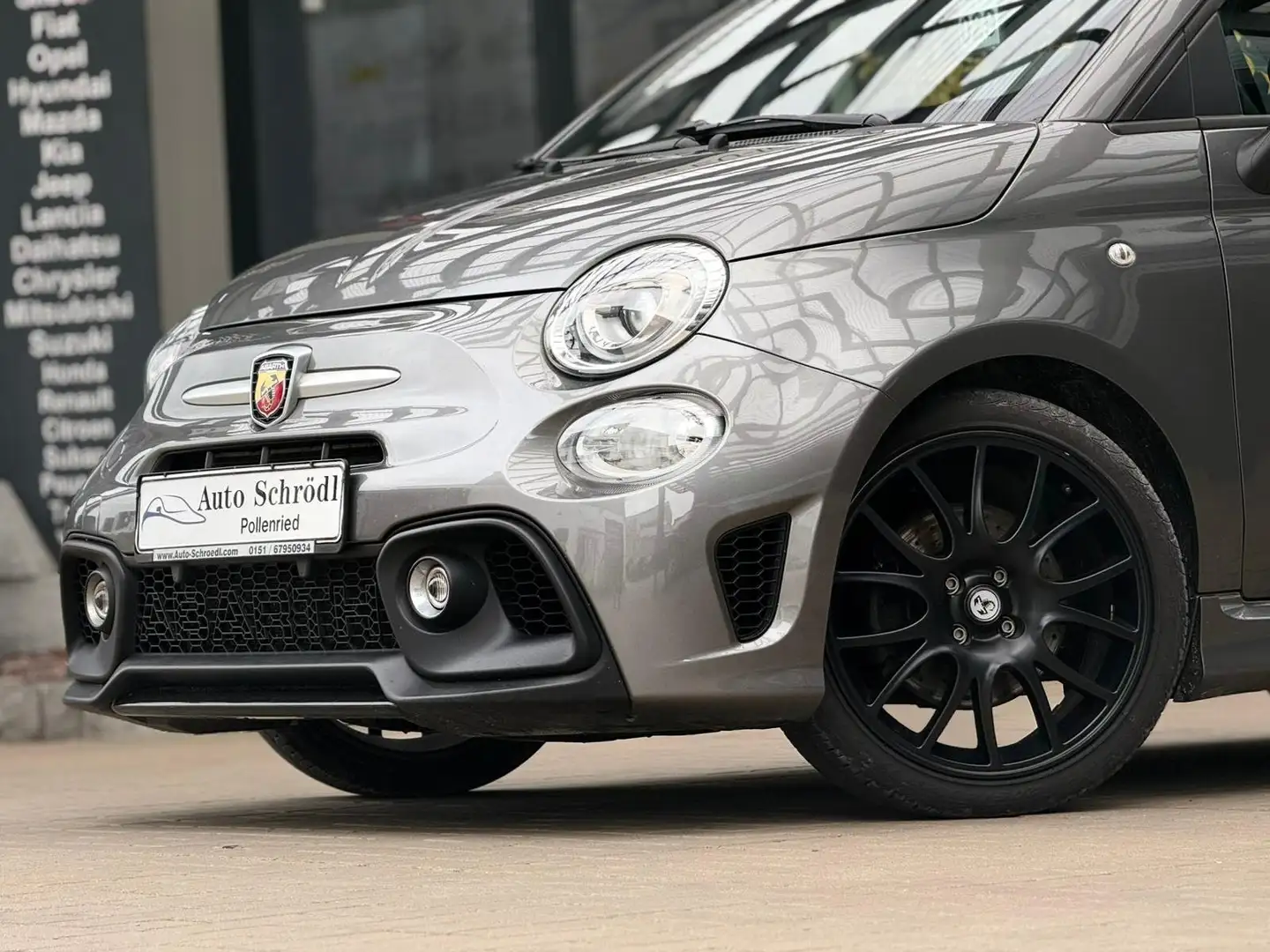 Abarth 595 Pista 1.4 T-Jet, Navi, Klimaauto, PDC, CarPlay, FSD, DAB Gris - 2