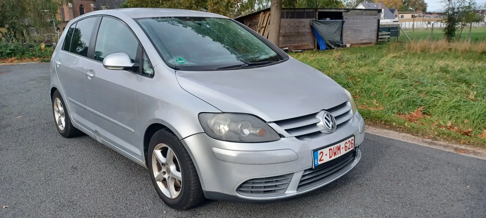 Volkswagen Golf Plus 1.9 TDI Tour - 1
