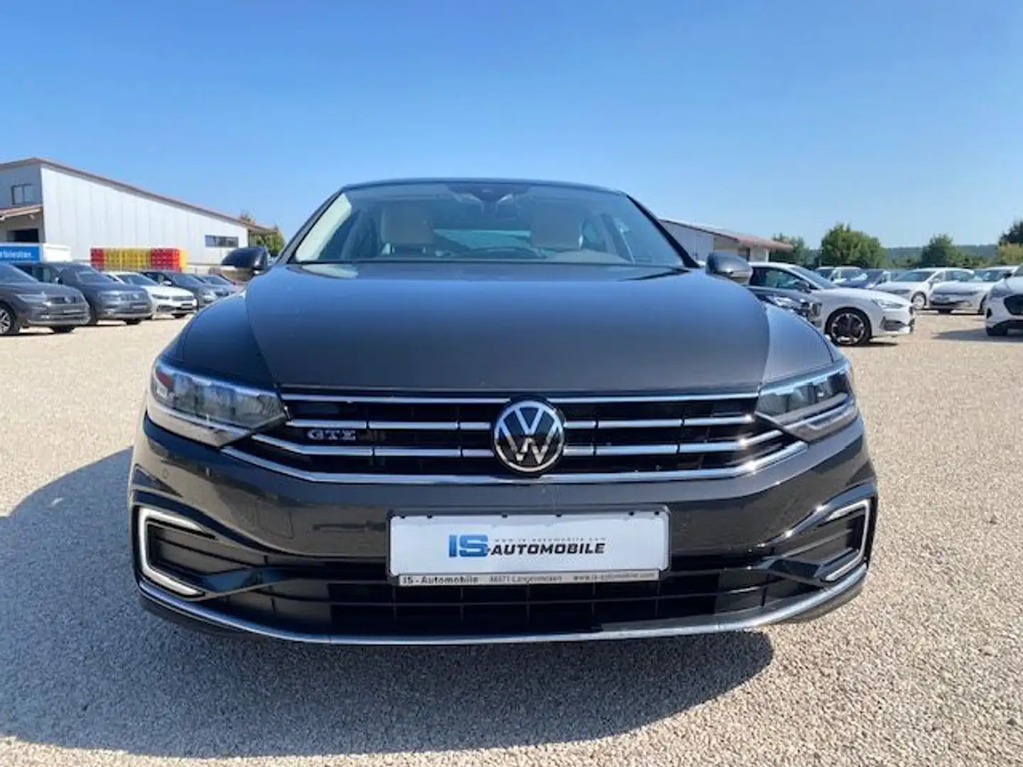 Volkswagen Passat Lim. GTE,NAVI,LED,ACC,SHZ,RFK,LederVienna Gris - 2