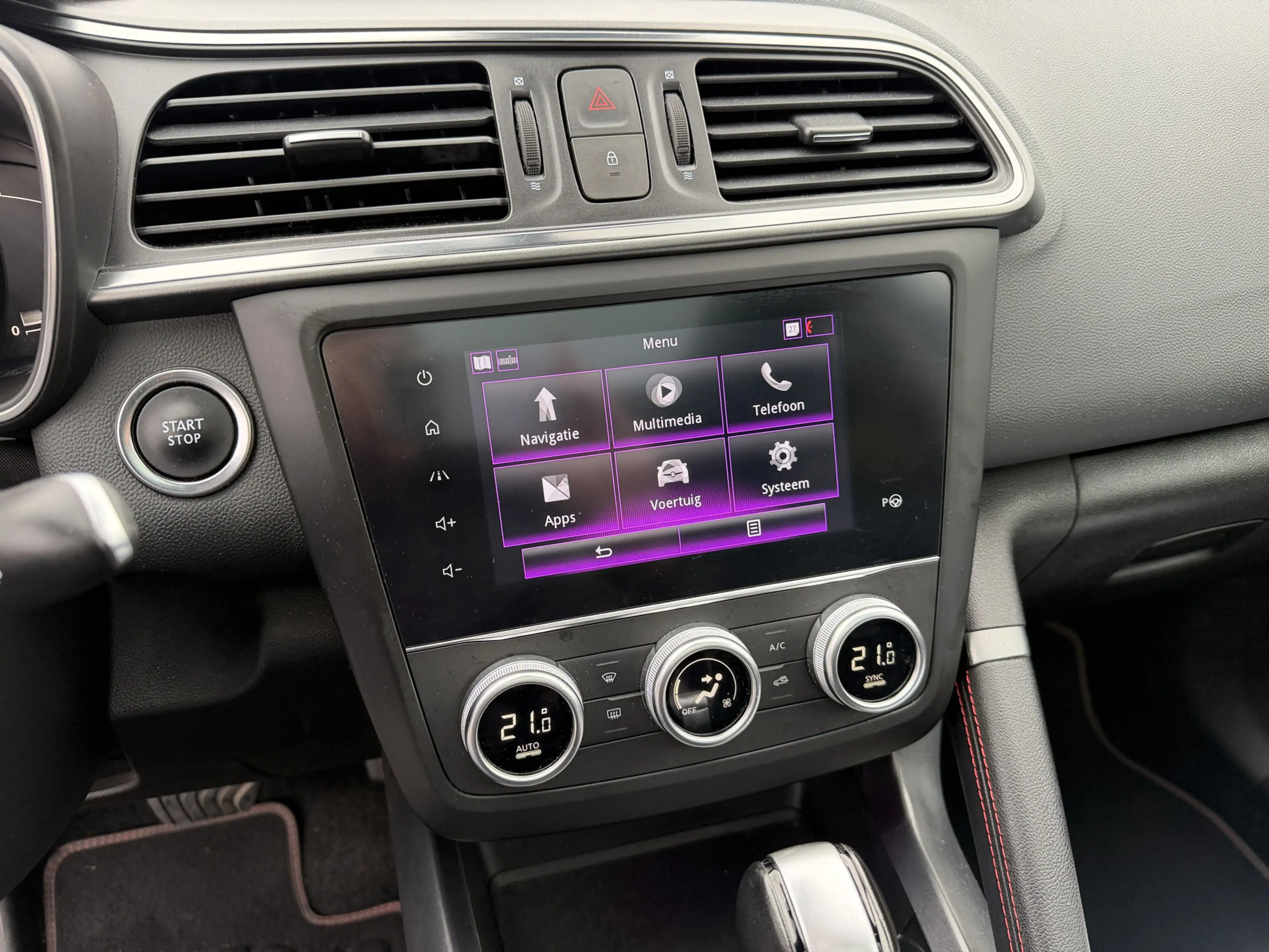 Renault Kadjar 1.3 TCe Black Edition Pano/Cam/Clima/Cruise — photo 13