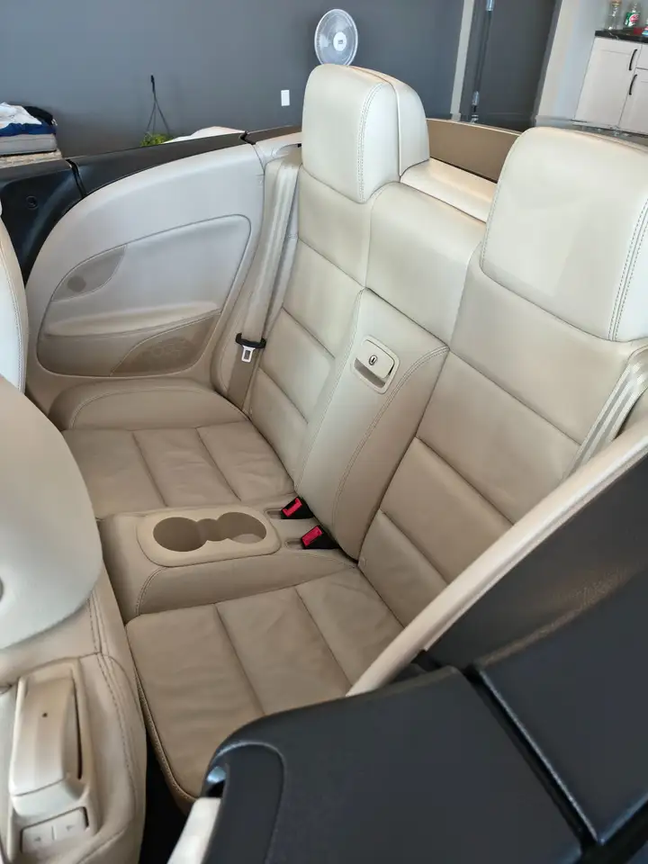 Volkswagen Eos снимка Volkswagen Eos