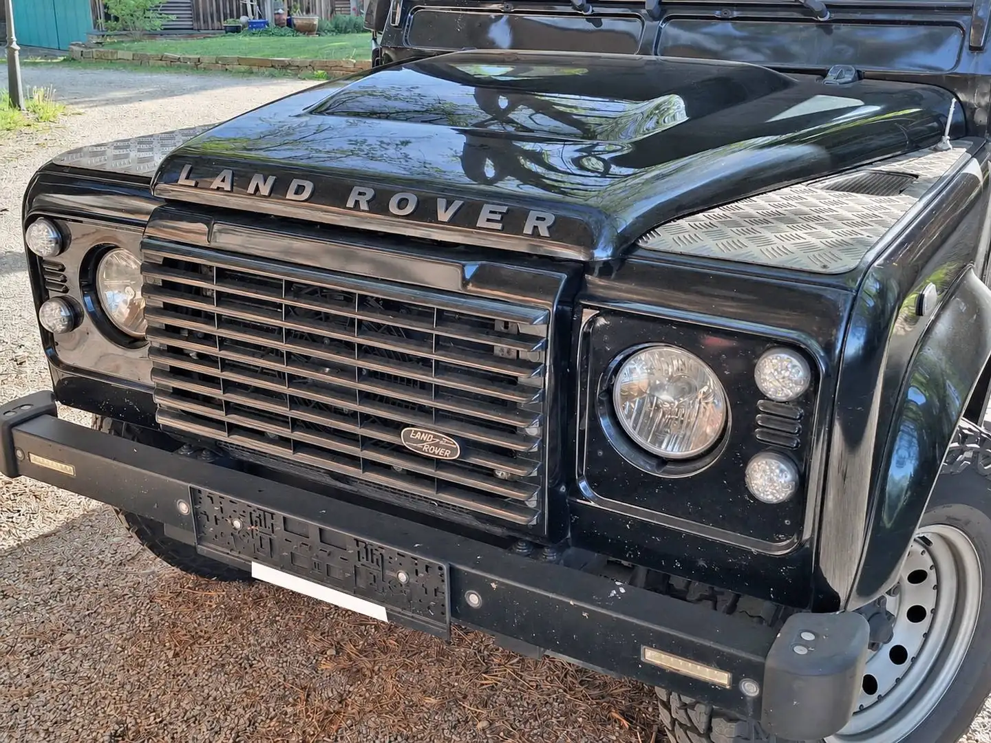 Land Rover Defender Defender 110" DCPU E 2,2 DCPU E Schwarz - 2