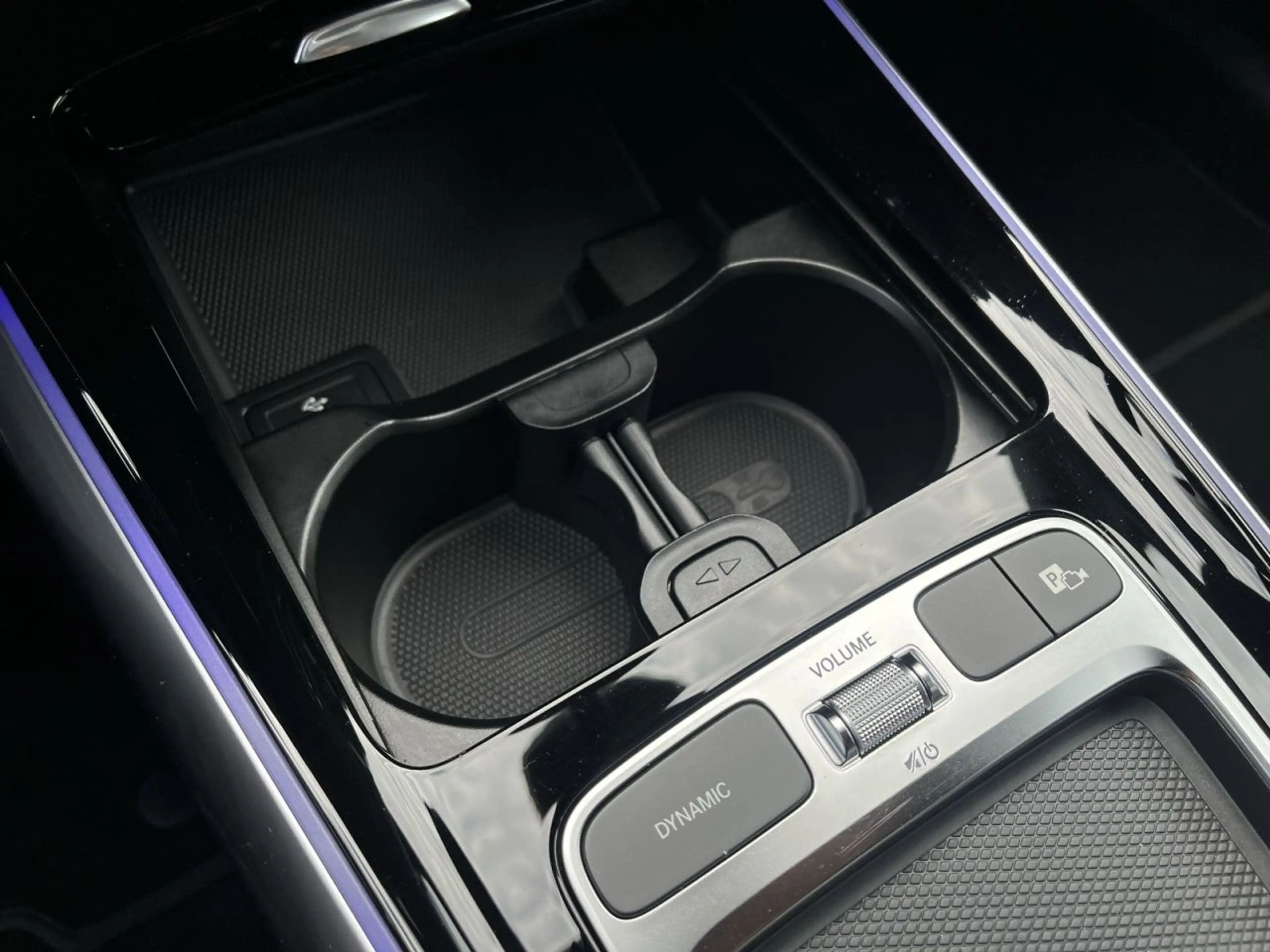 Mercedes-Benz EQA 250+ PROGRESSIVE+TOTW+AMBIENTE+ILS+DISTRONIC — photo 15