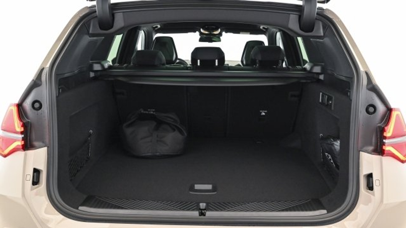 BMW X3 xDrive30e G45 XB1 — photo 14