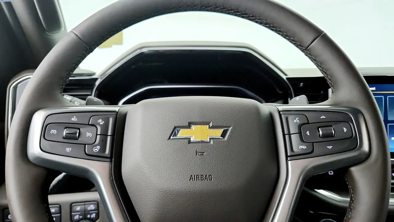 Chevrolet Silverado 1500 снимка Chevrolet Silverado 1500