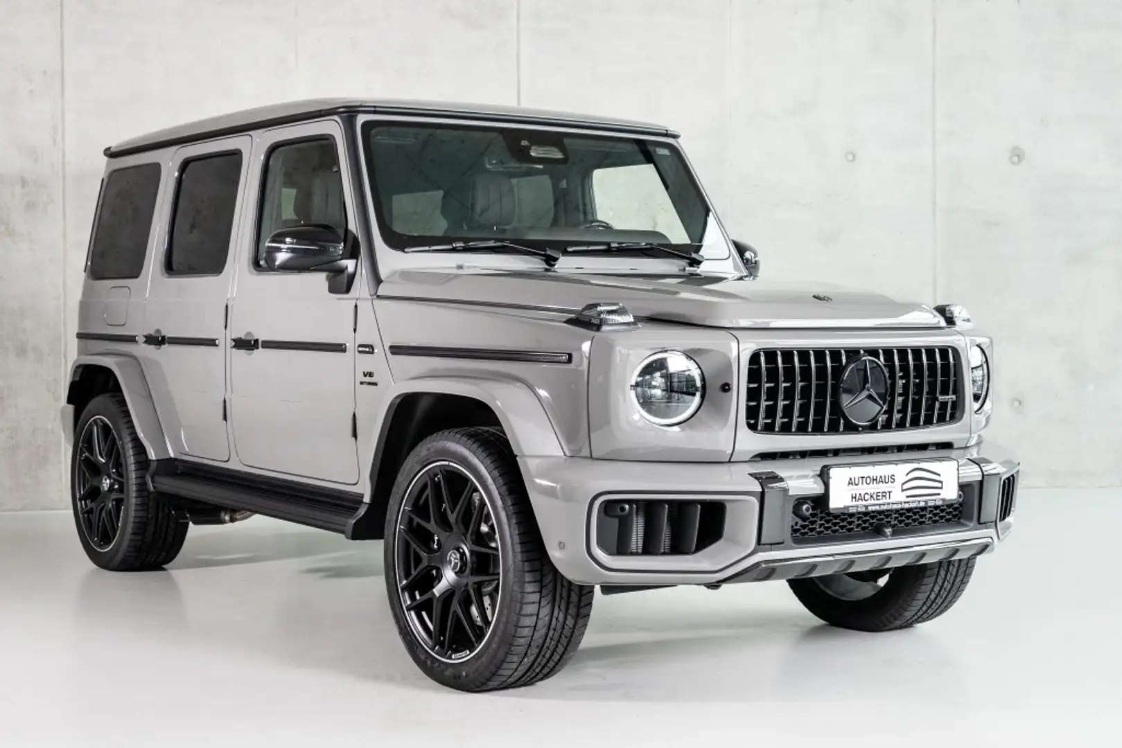Mercedes-Benz G 63 AMG A22 Carbon TV AMG Night Paket Prod. 26 Grau - 1