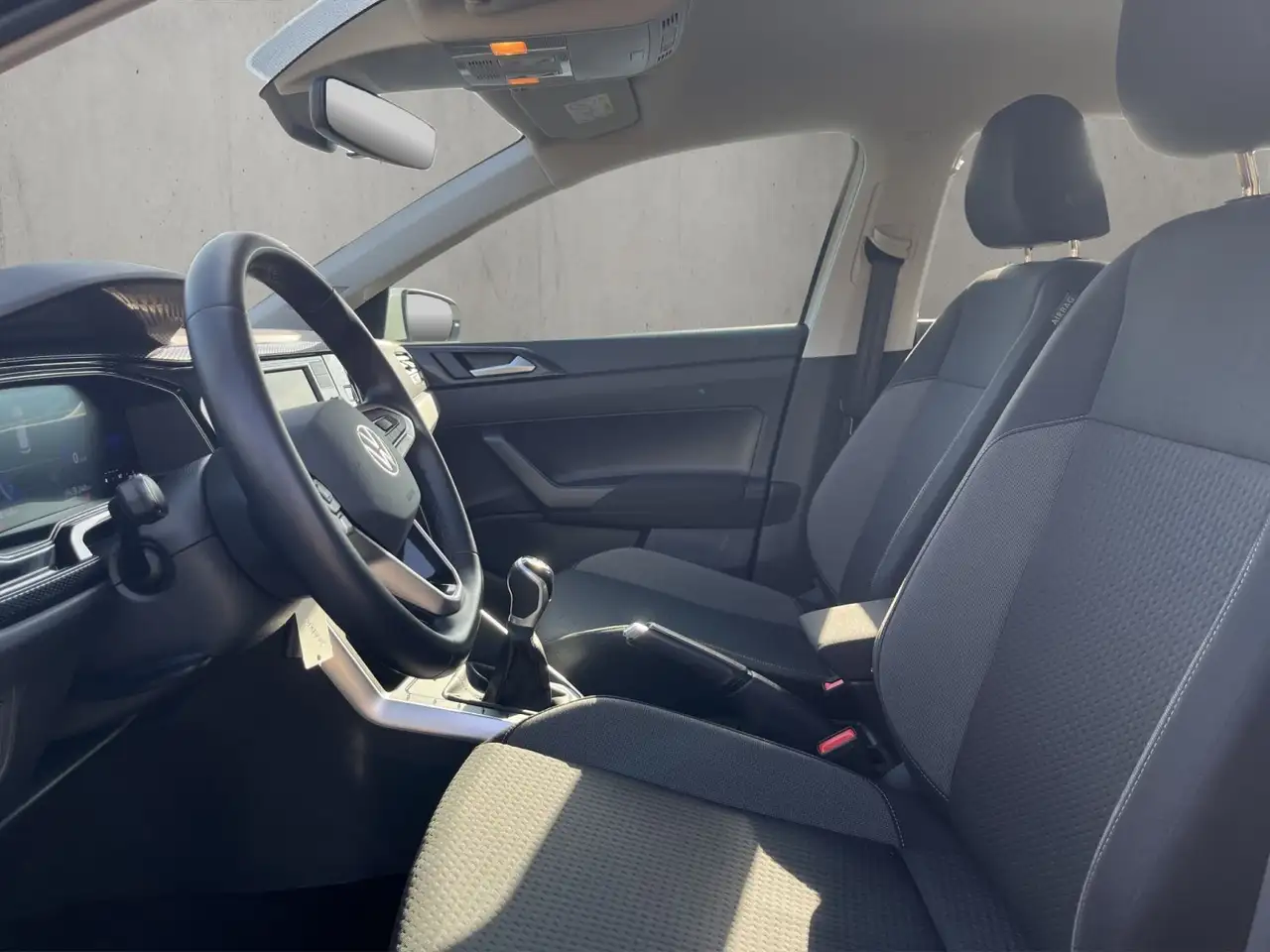 Volkswagen Polo 1.0 TSI Life 9
