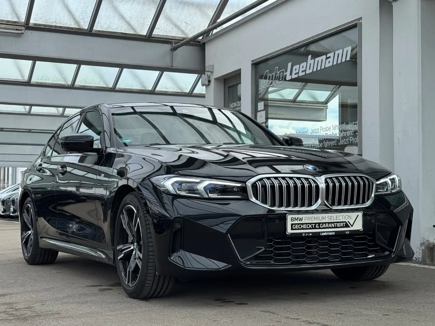 BMW 330 d xDrive Lim. M-Sport GARANTIE bis 06/2029 Noir - 1