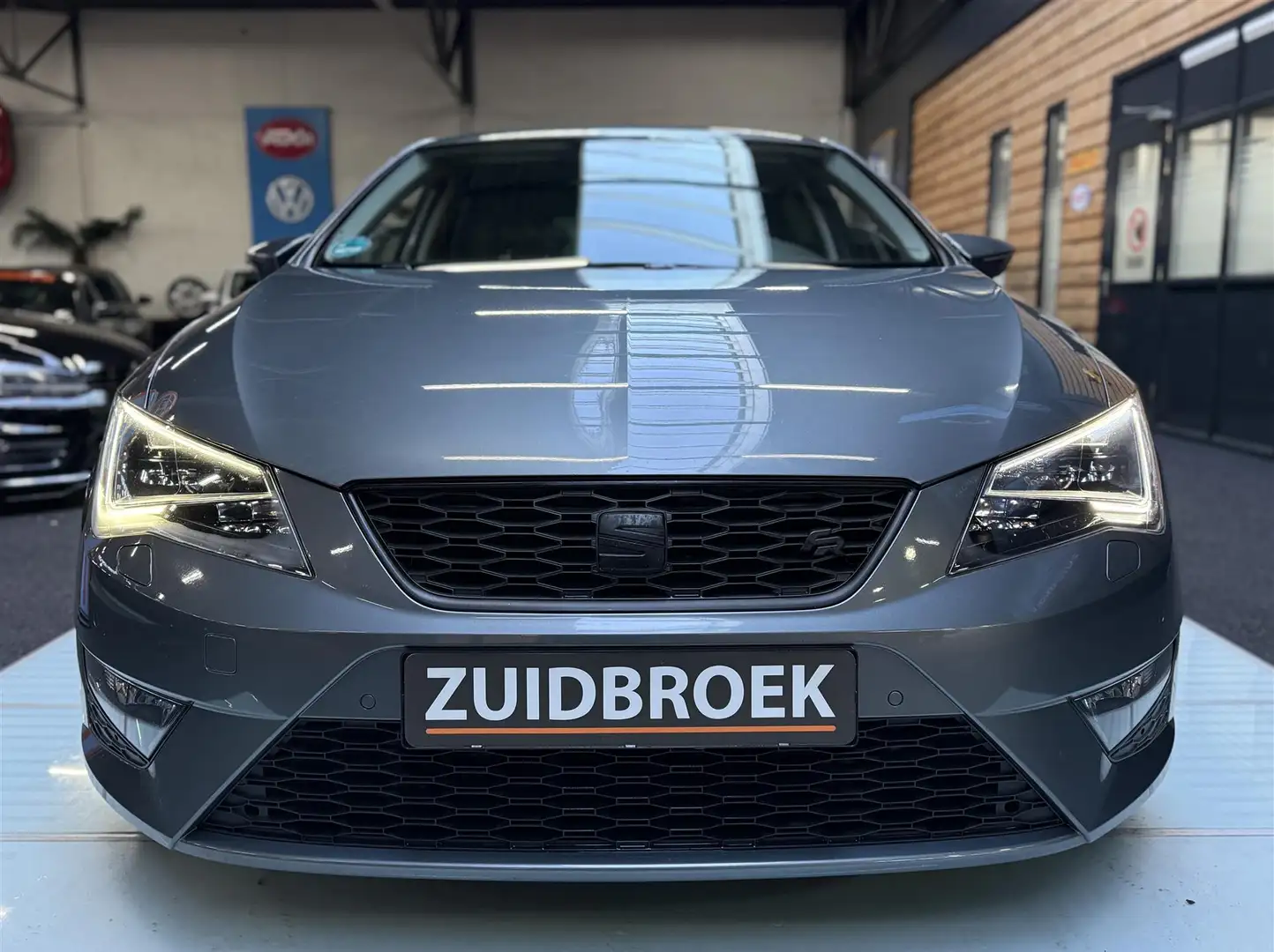 SEAT Leon 1.4 TSI FR Cruise!! Clima!! Trekhaak!! Grau - 1