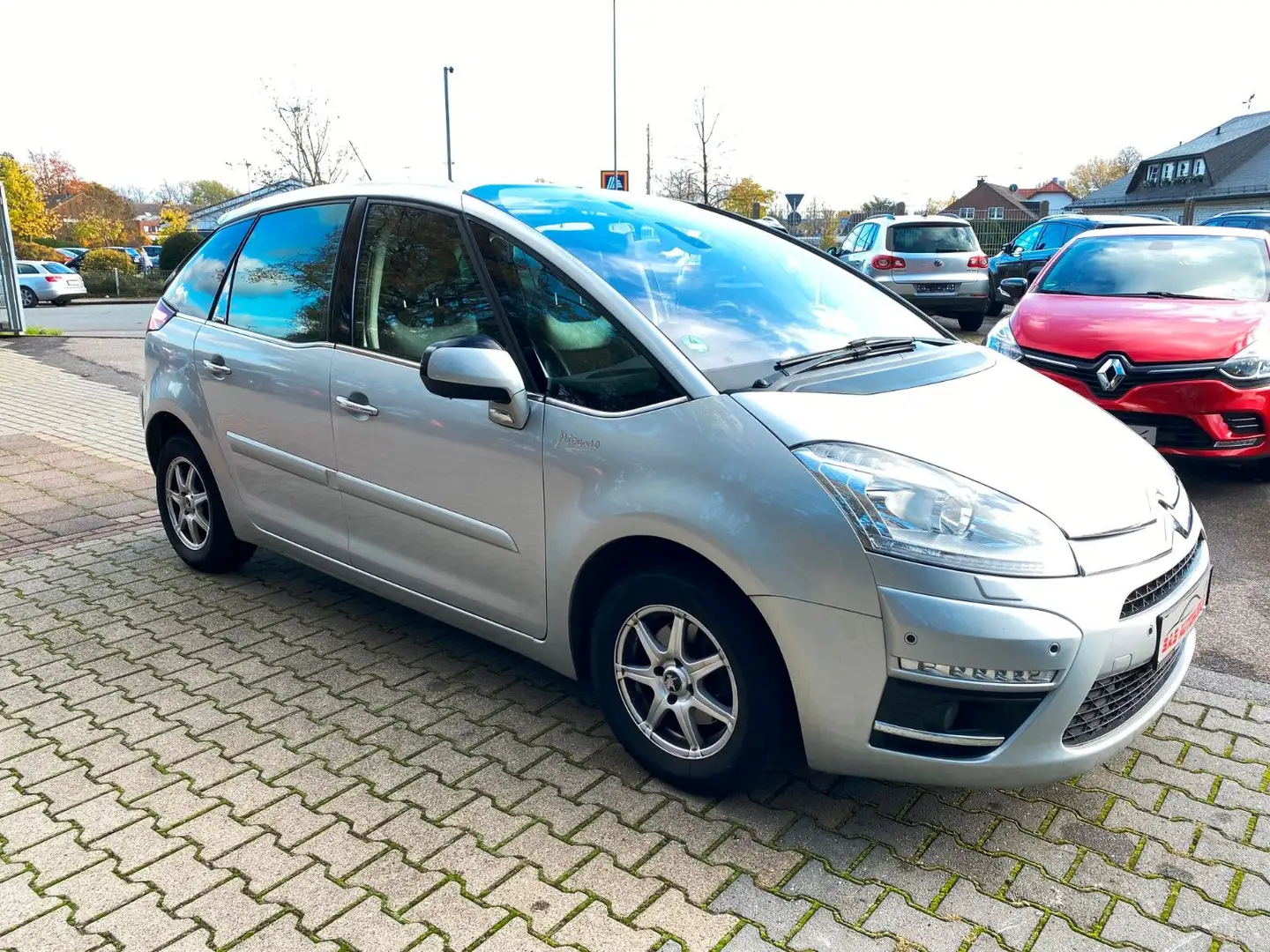 Citroen C4 Picasso Exclusive/Zahnriemen gewechselt Plateado - 1