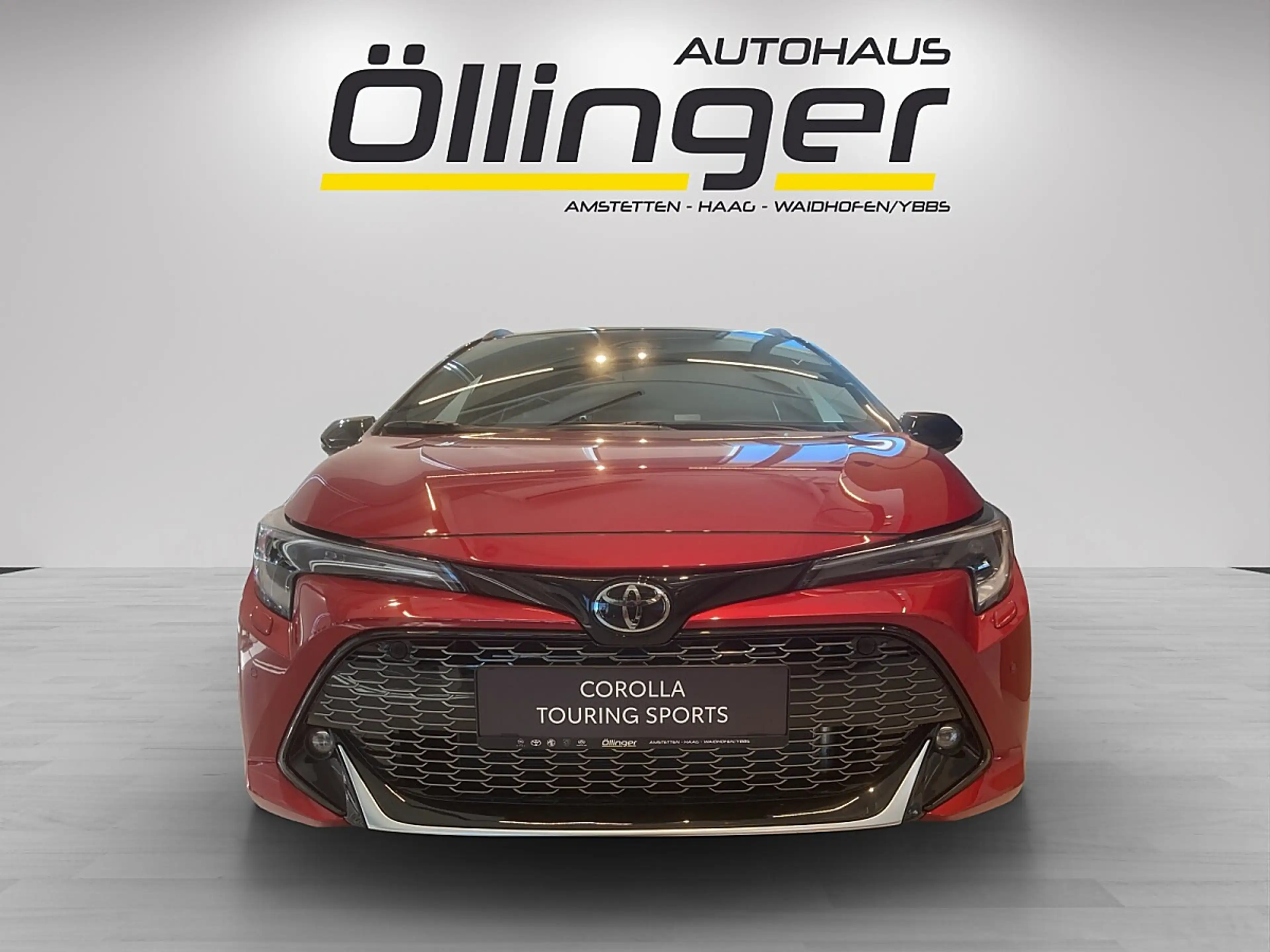 Toyota Corolla 2,0 Touring Sports Hybrid GR-Sport — photo 6